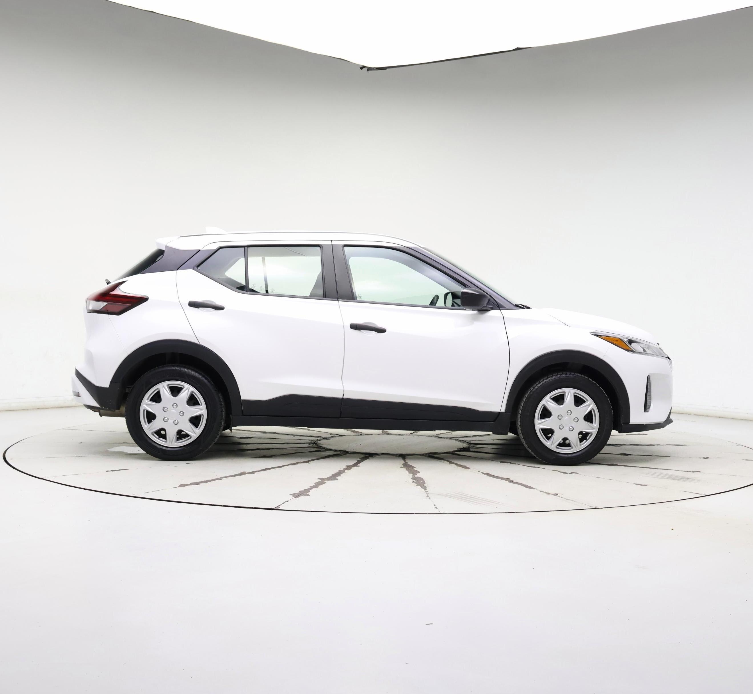 Thumbnail: 2022 Nissan Kicks - 7