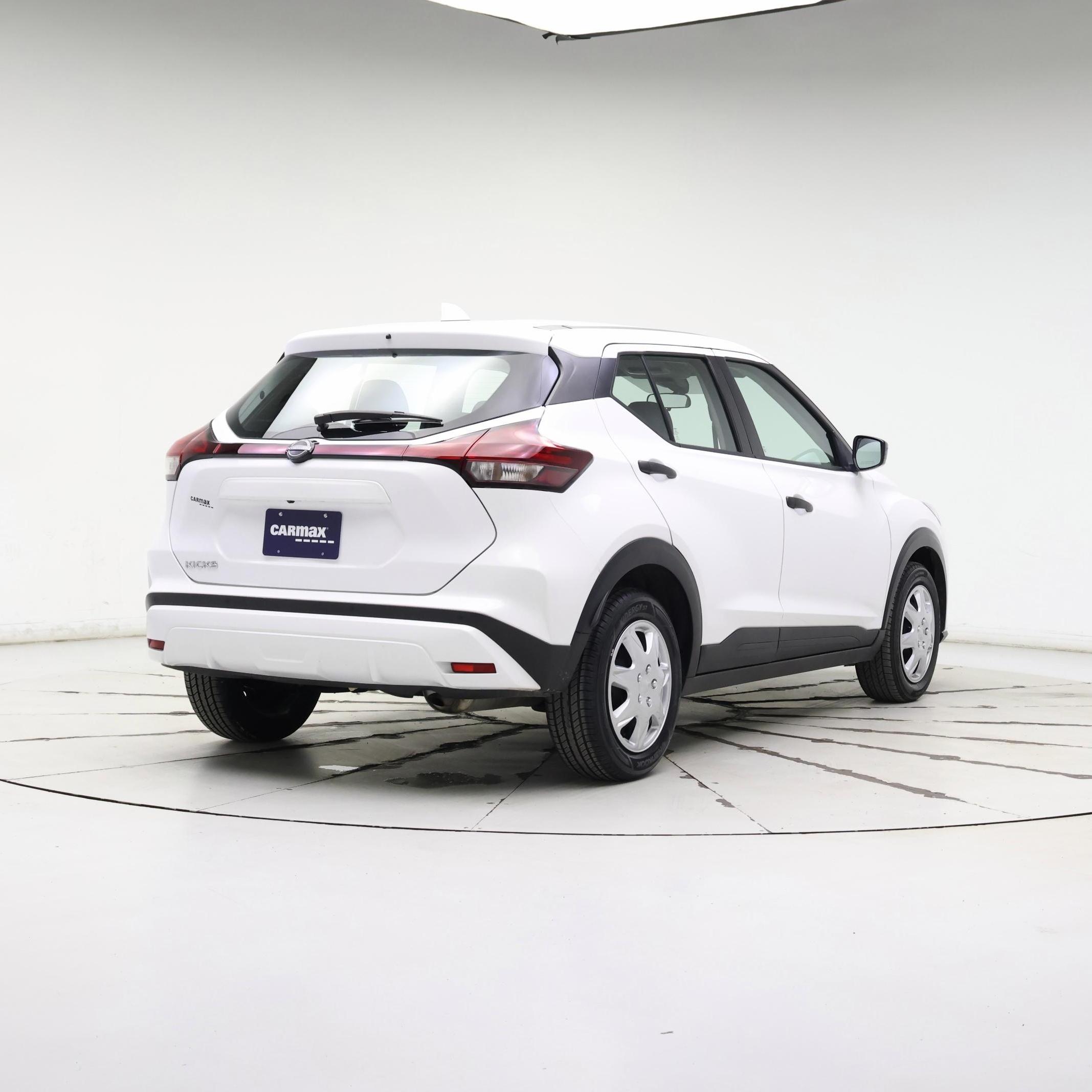 Thumbnail: 2022 Nissan Kicks - 8