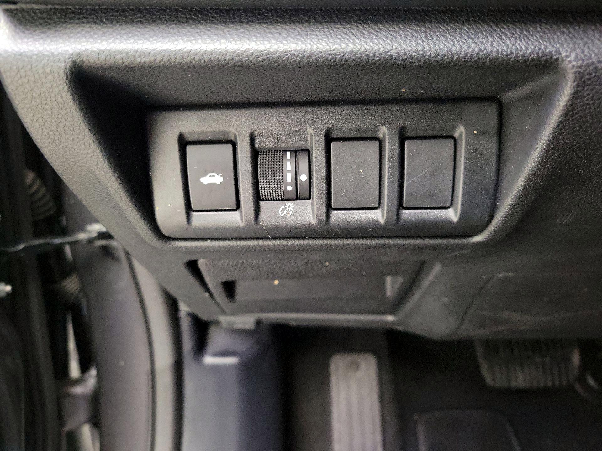 Thumbnail: 2023 Subaru Legacy - 13