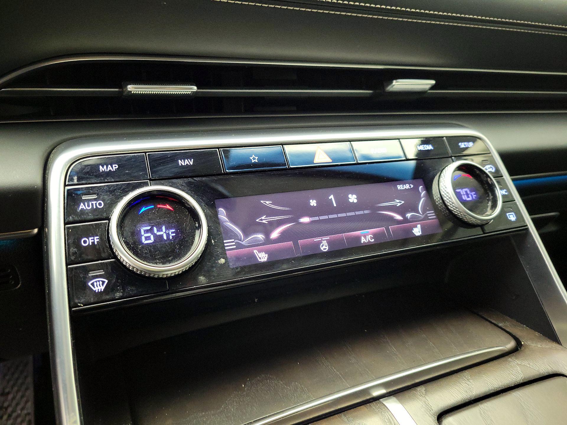 Thumbnail: 2024 Genesis GV80 - 15