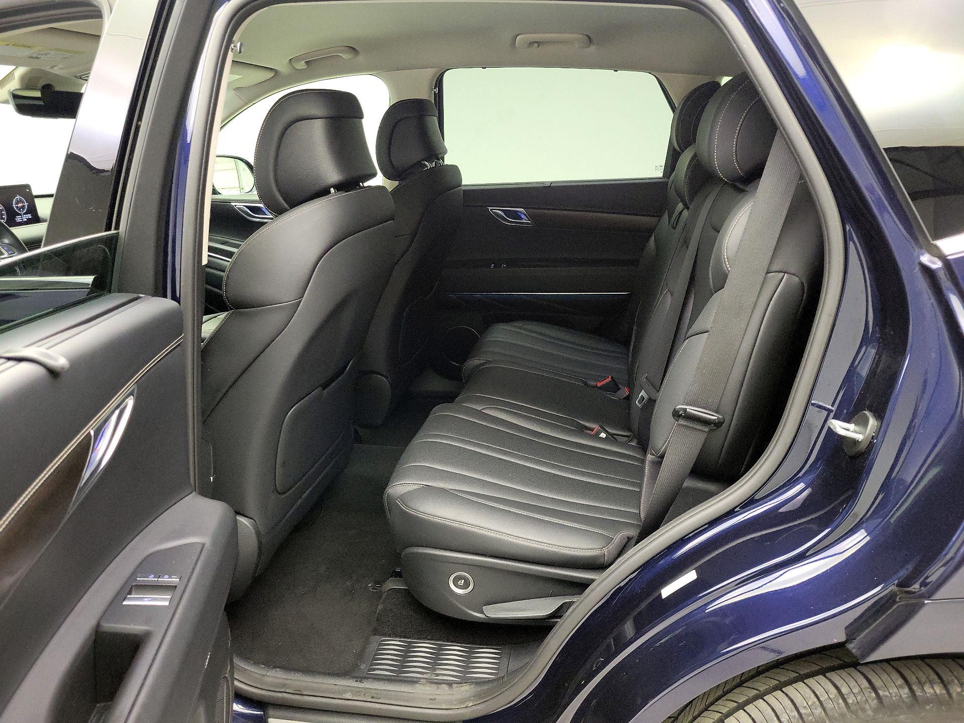 Thumbnail: 2024 Genesis GV80 - 18