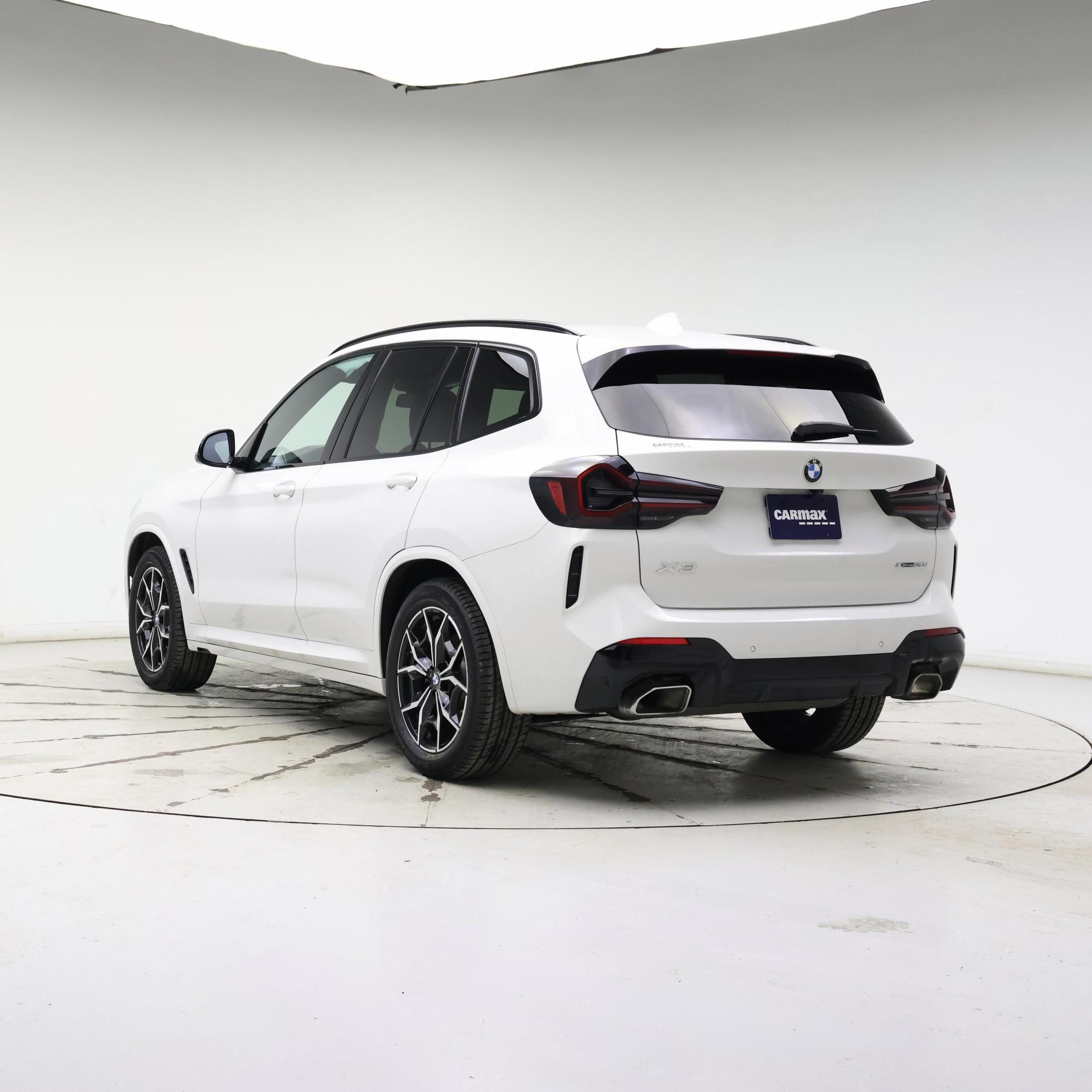 Thumbnail: 2022 BMW X3 - 2