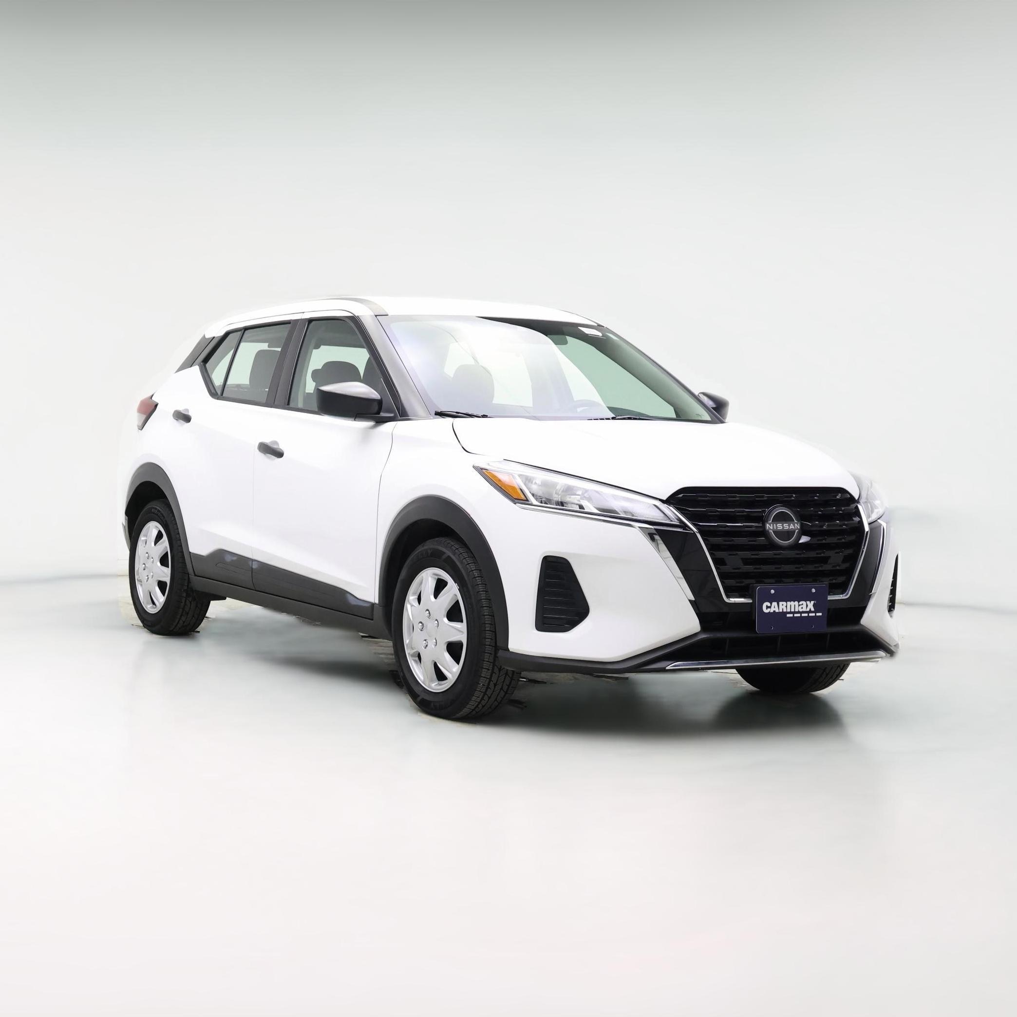 Thumbnail: 2023 Nissan Kicks - 1