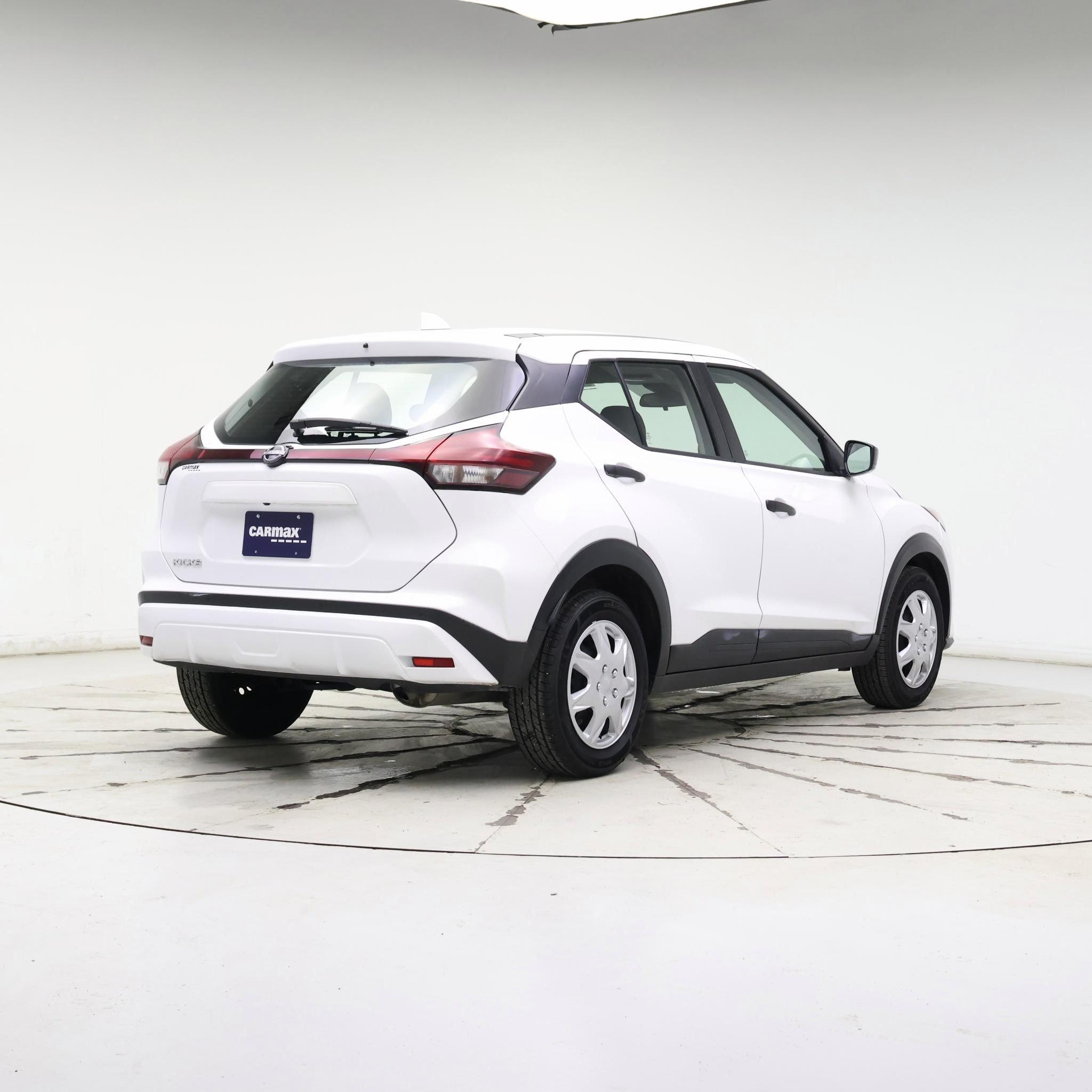 Thumbnail: 2023 Nissan Kicks - 8