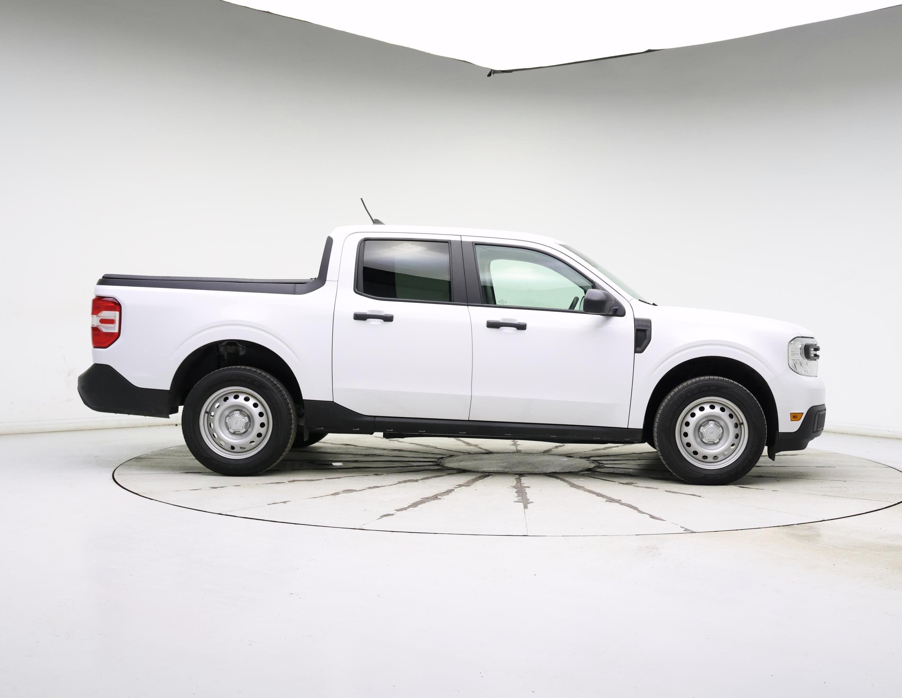 Thumbnail: 2023 Ford Maverick - 7