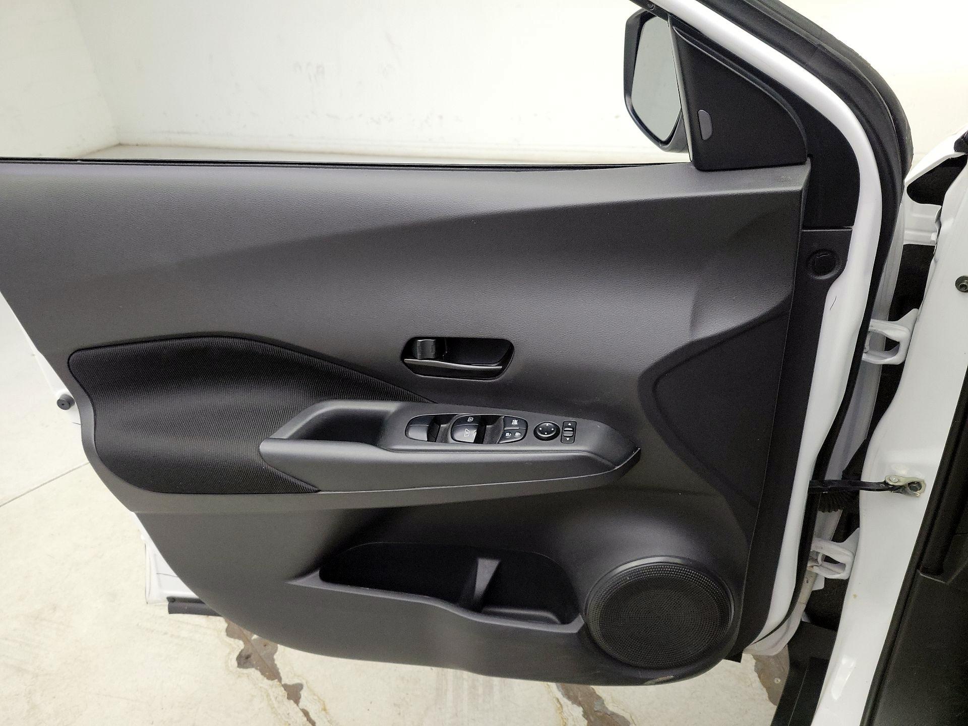 Thumbnail: 2023 Nissan Kicks - 12