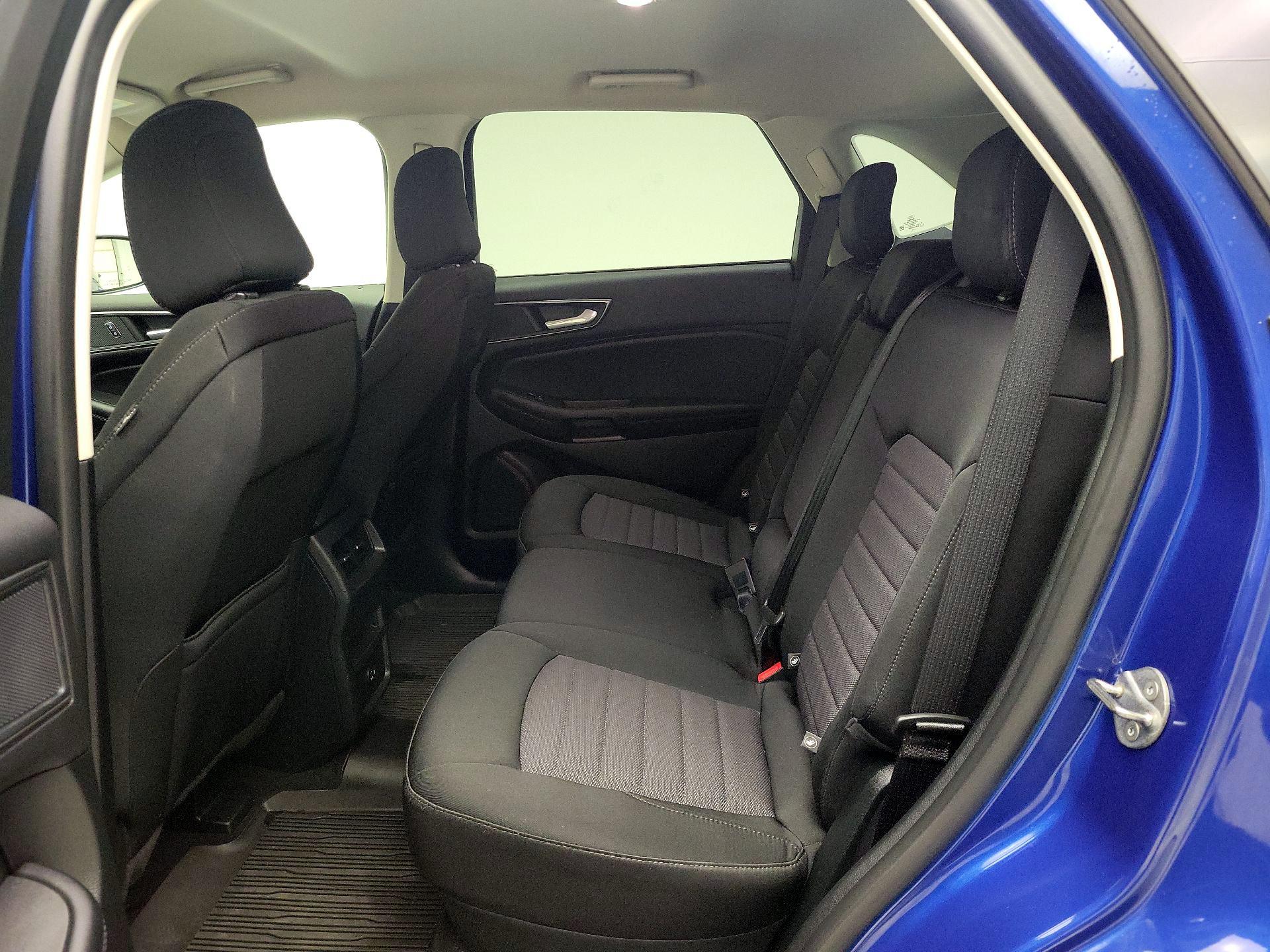 Thumbnail: 2022 Ford Edge - 19