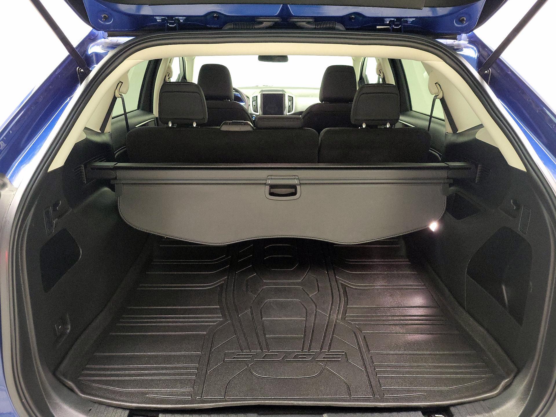 Thumbnail: 2022 Ford Edge - 20