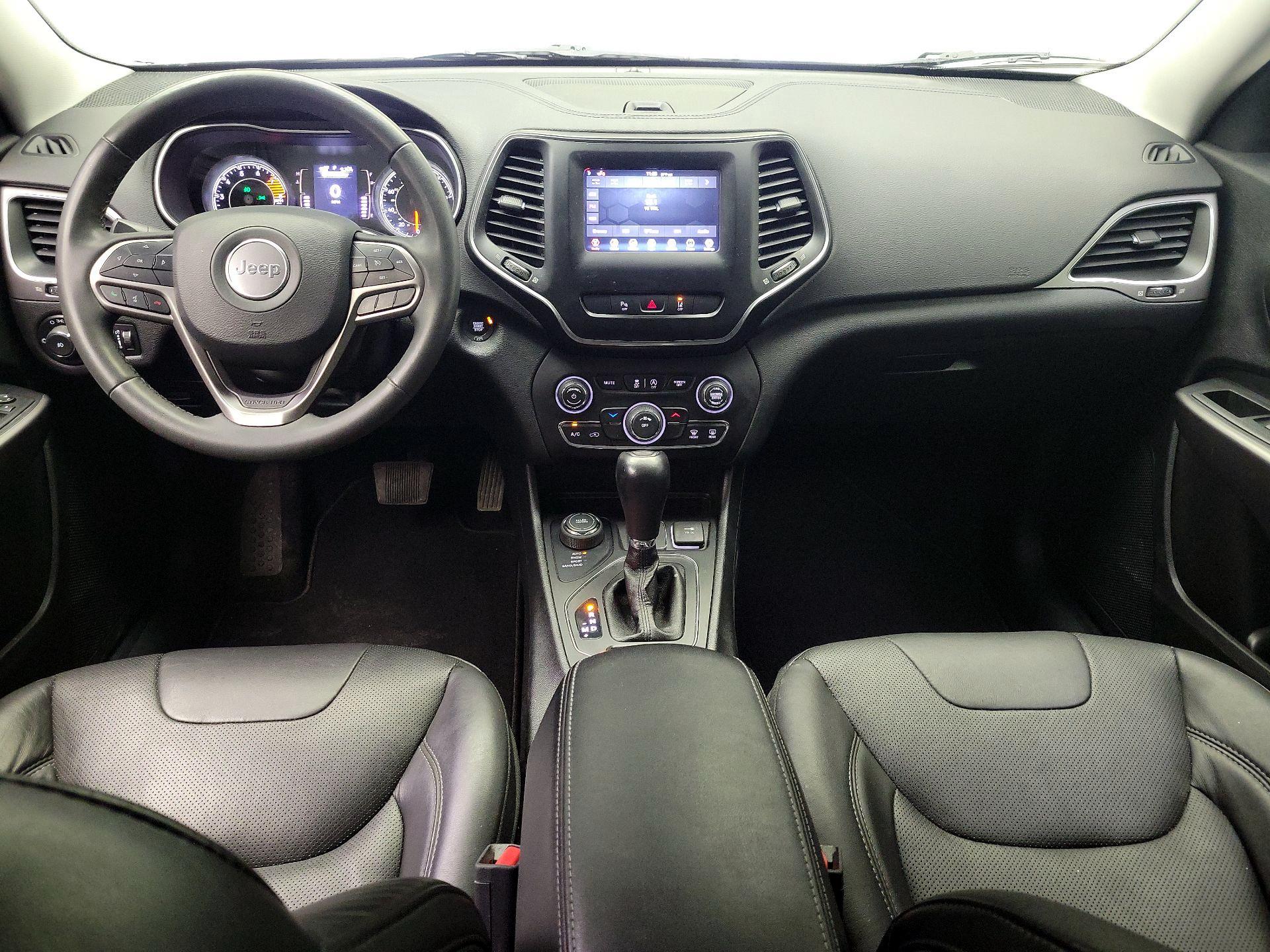 Thumbnail: 2021 Jeep Cherokee - 9