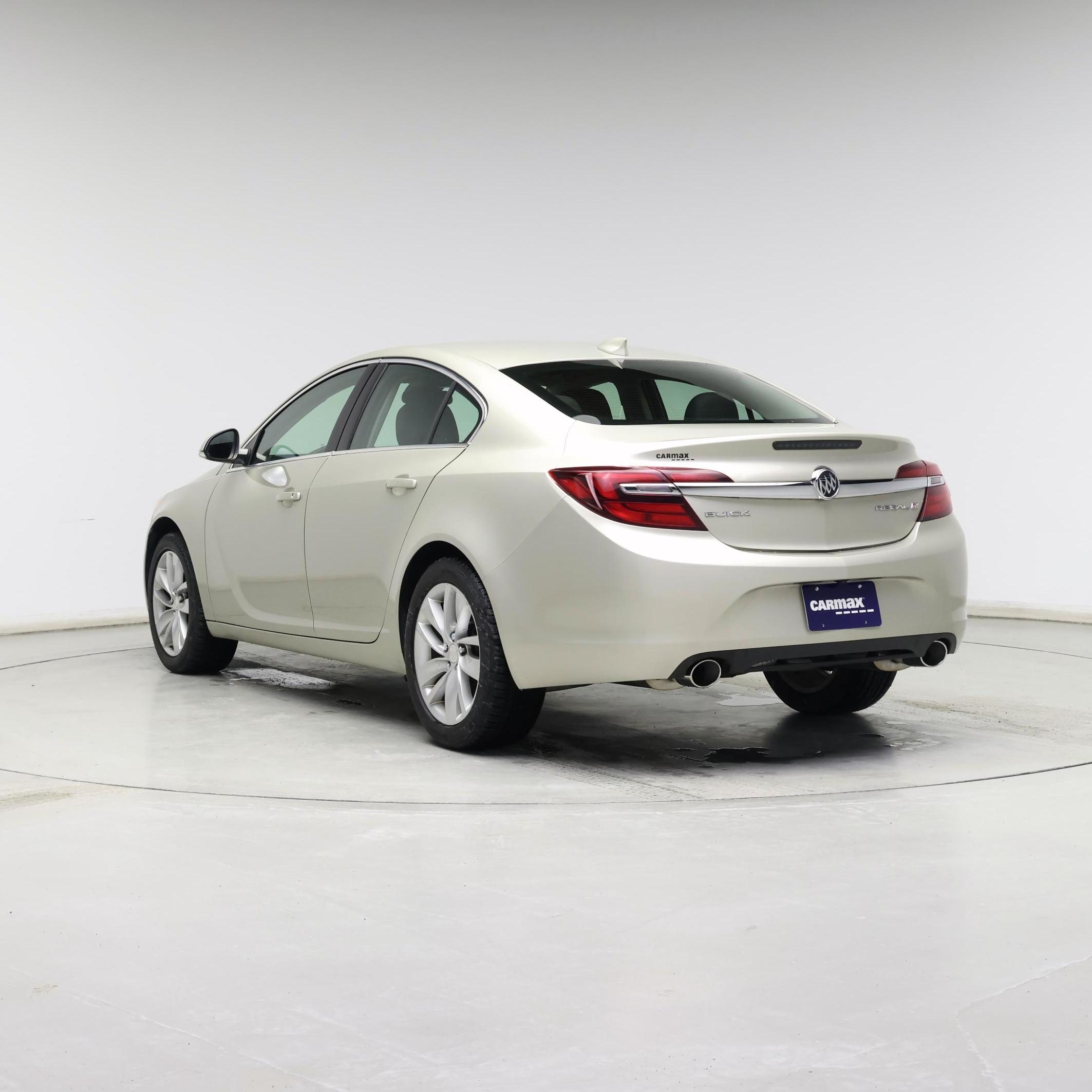 Thumbnail: 2016 Buick Regal - 2