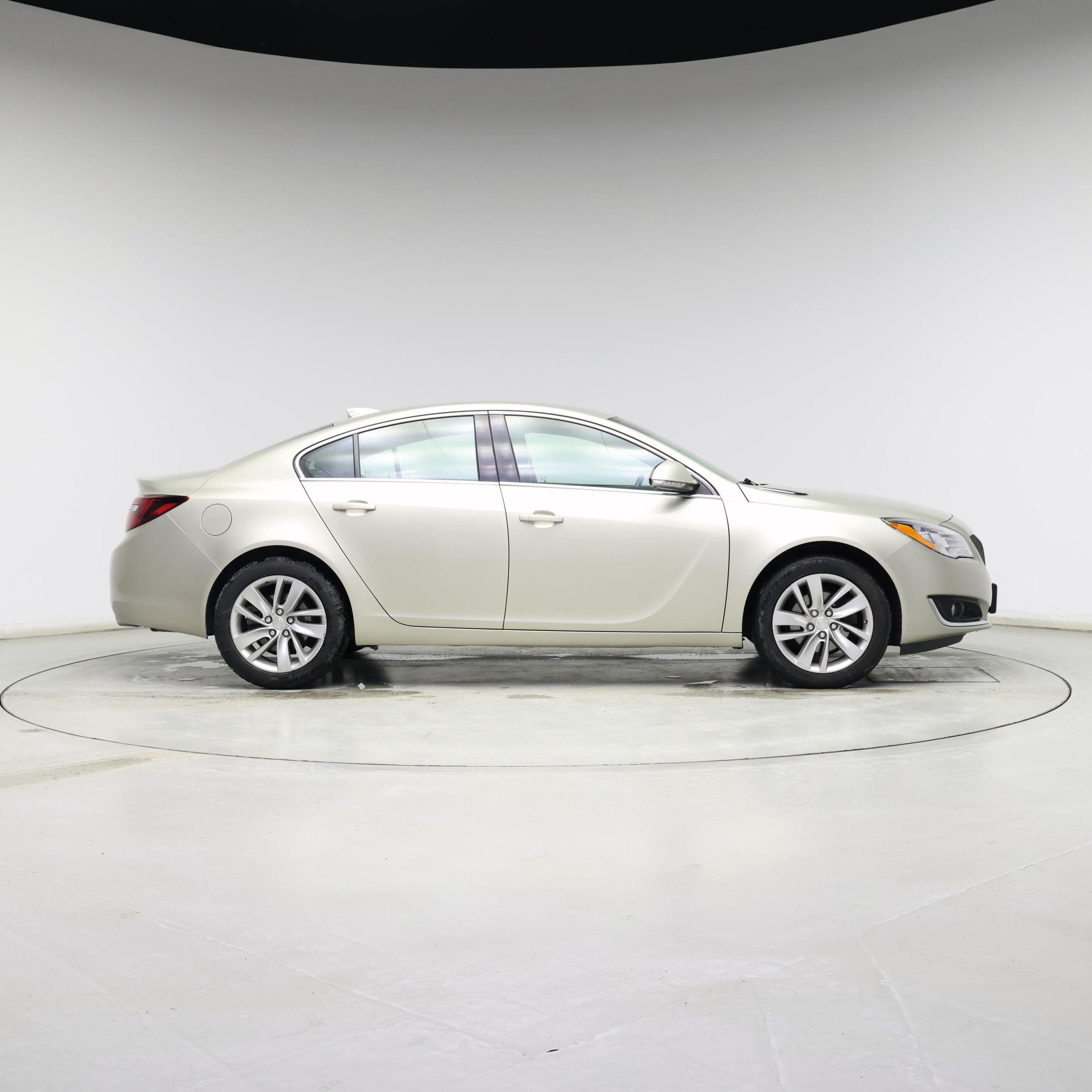 Thumbnail: 2016 Buick Regal - 7