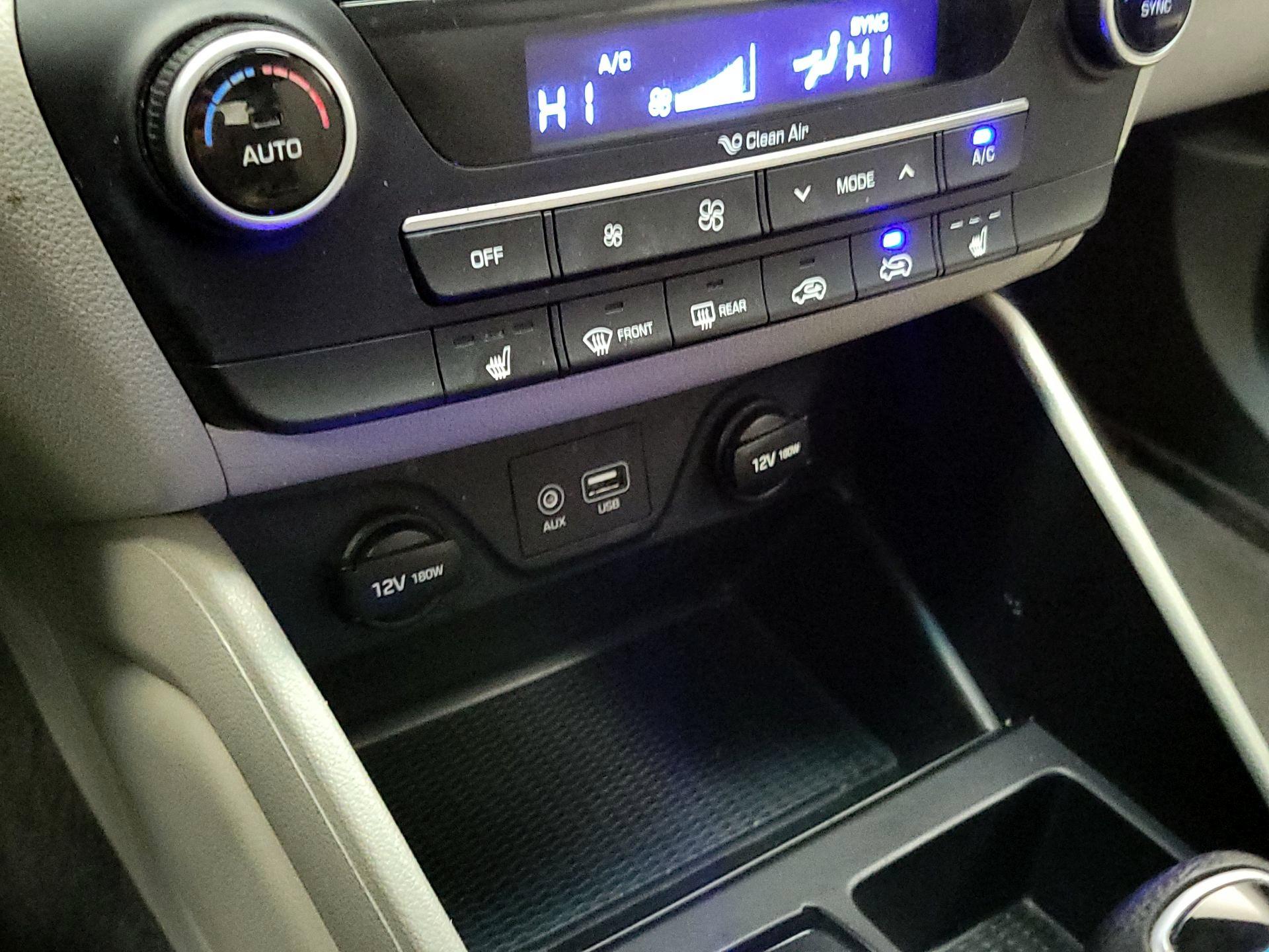 Thumbnail: 2020 Hyundai Tucson - 18