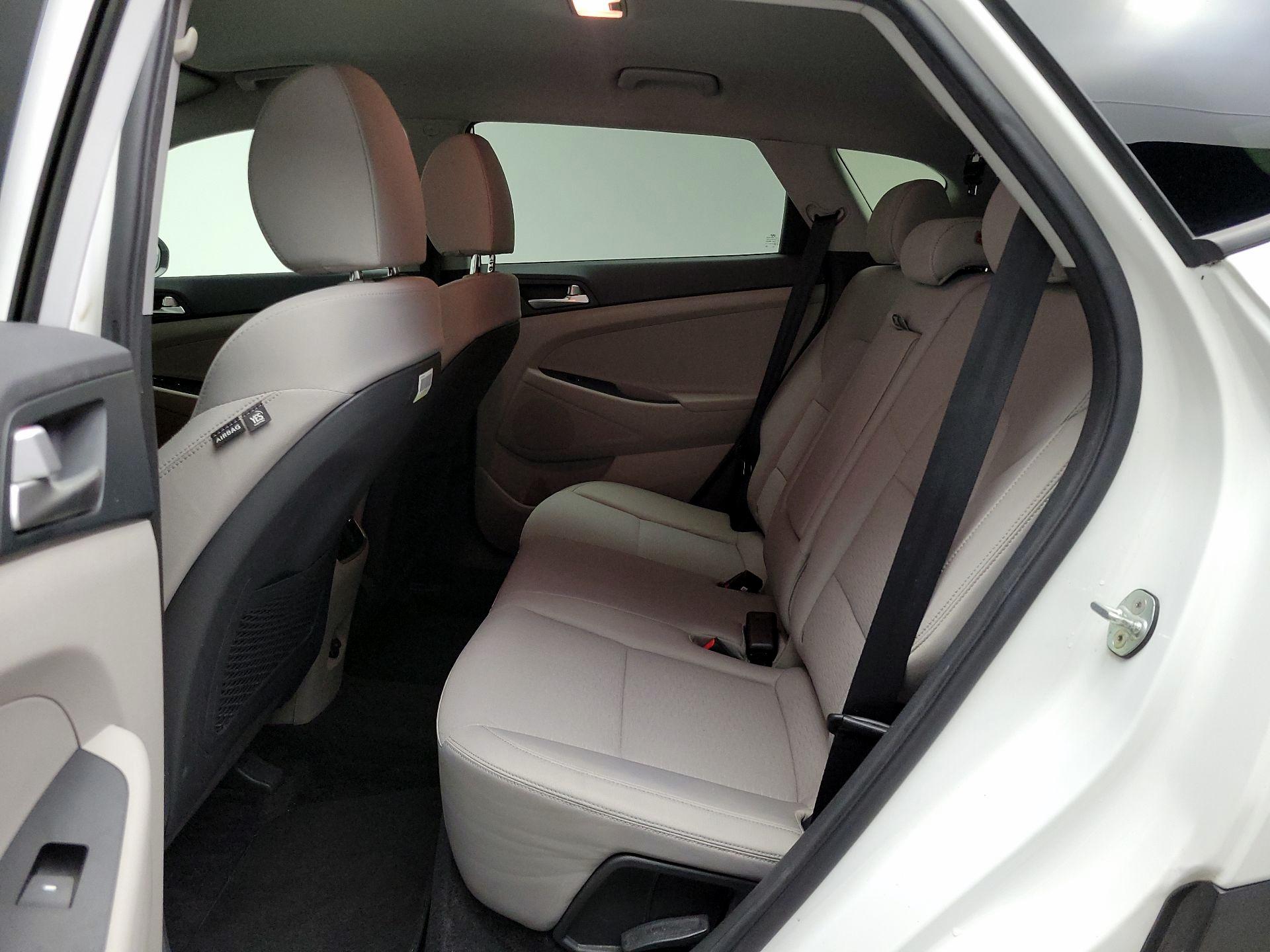 Thumbnail: 2020 Hyundai Tucson - 19