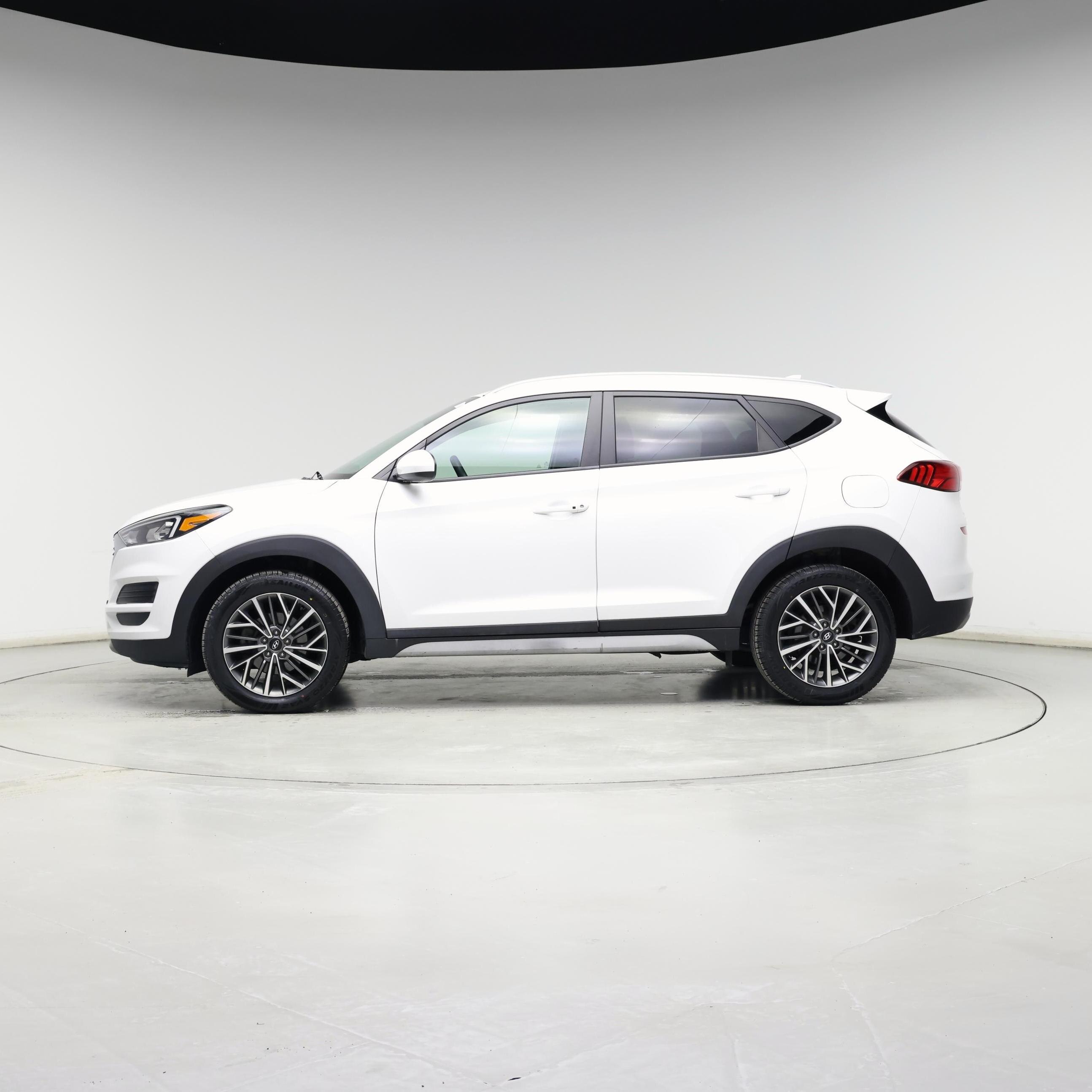 Thumbnail: 2020 Hyundai Tucson - 3