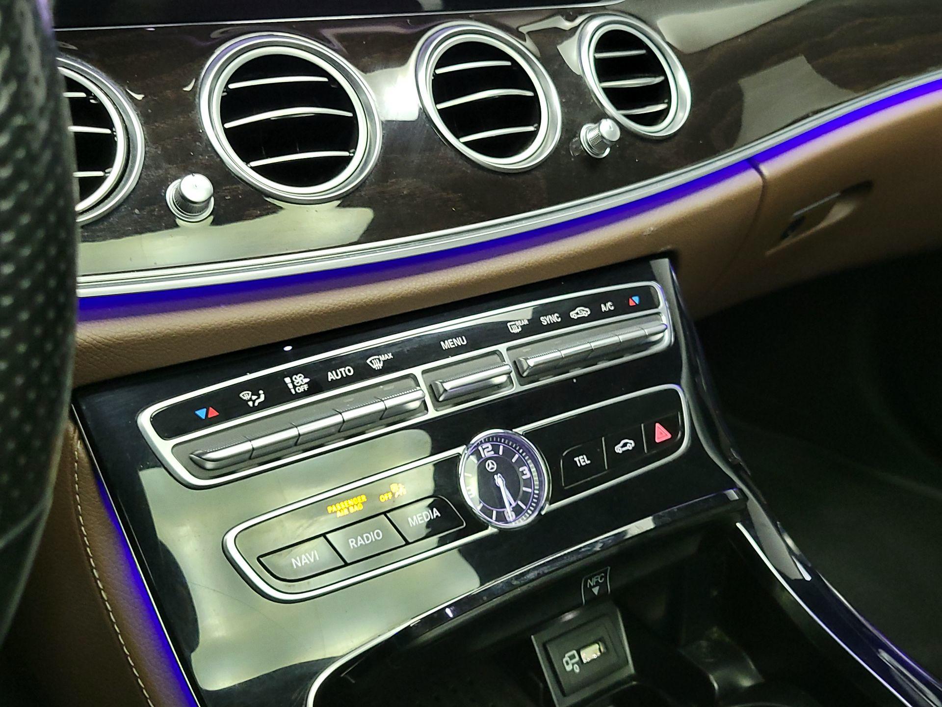 Thumbnail: 2018 Mercedes-Benz E-Class - 17