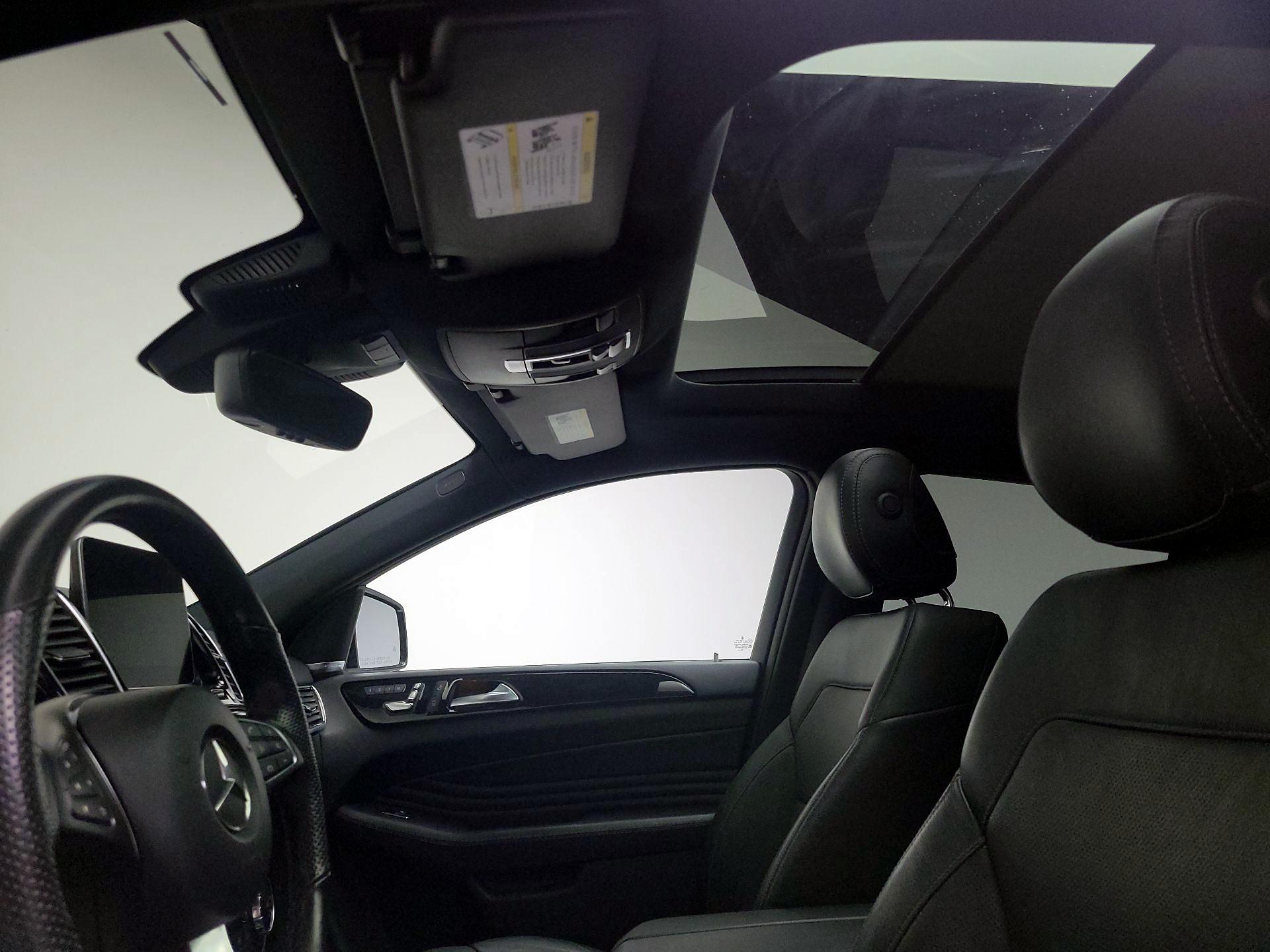 Thumbnail: 2018 Mercedes-Benz GLE - 20