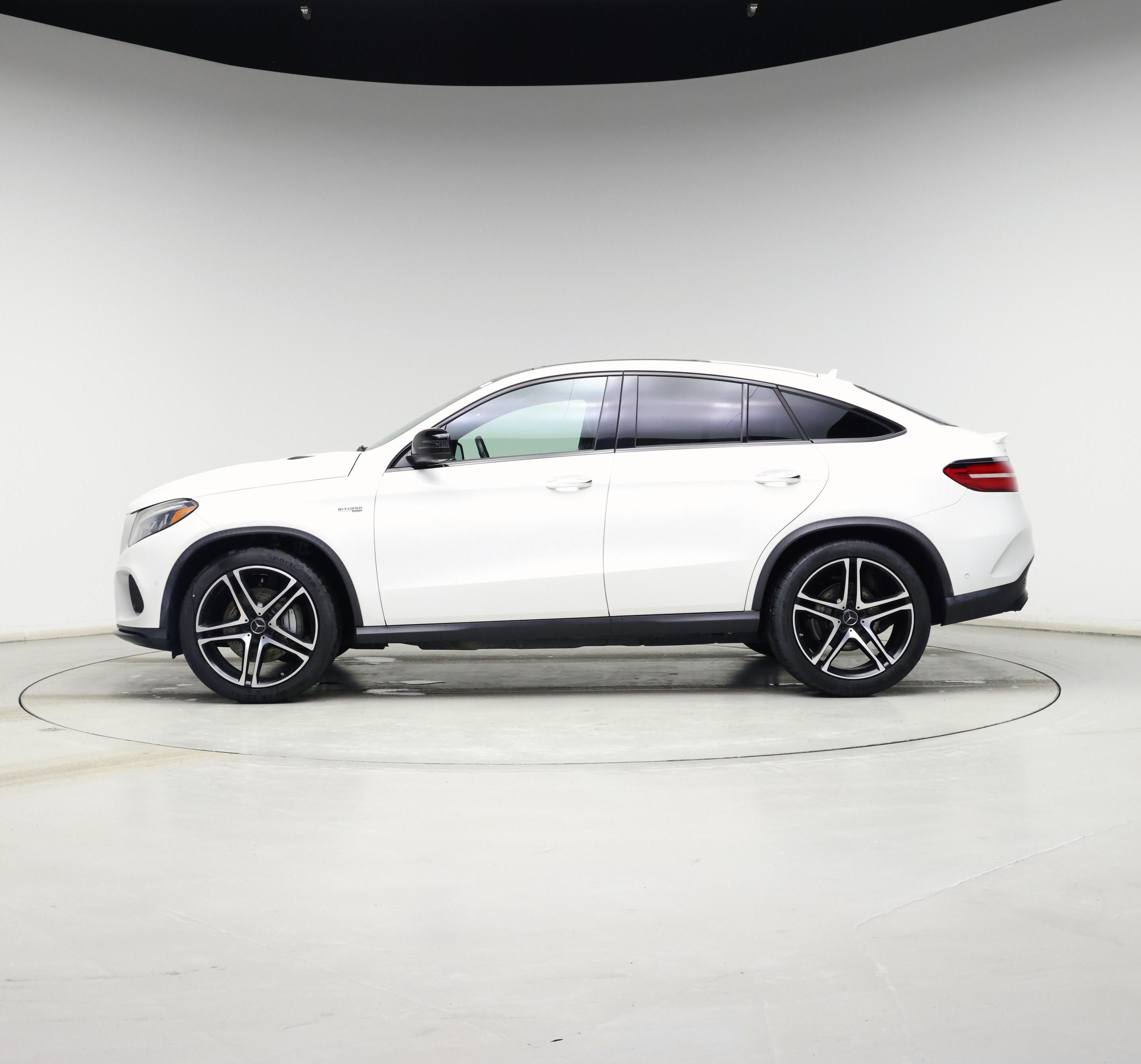 Thumbnail: 2018 Mercedes-Benz GLE - 3