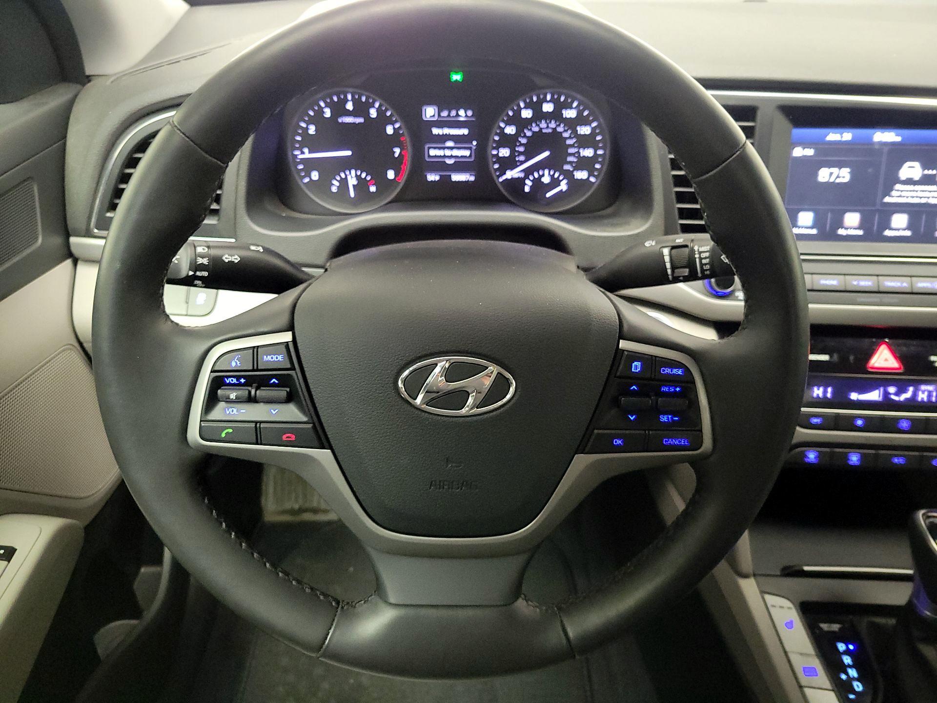 Thumbnail: 2018 Hyundai Elantra - 10