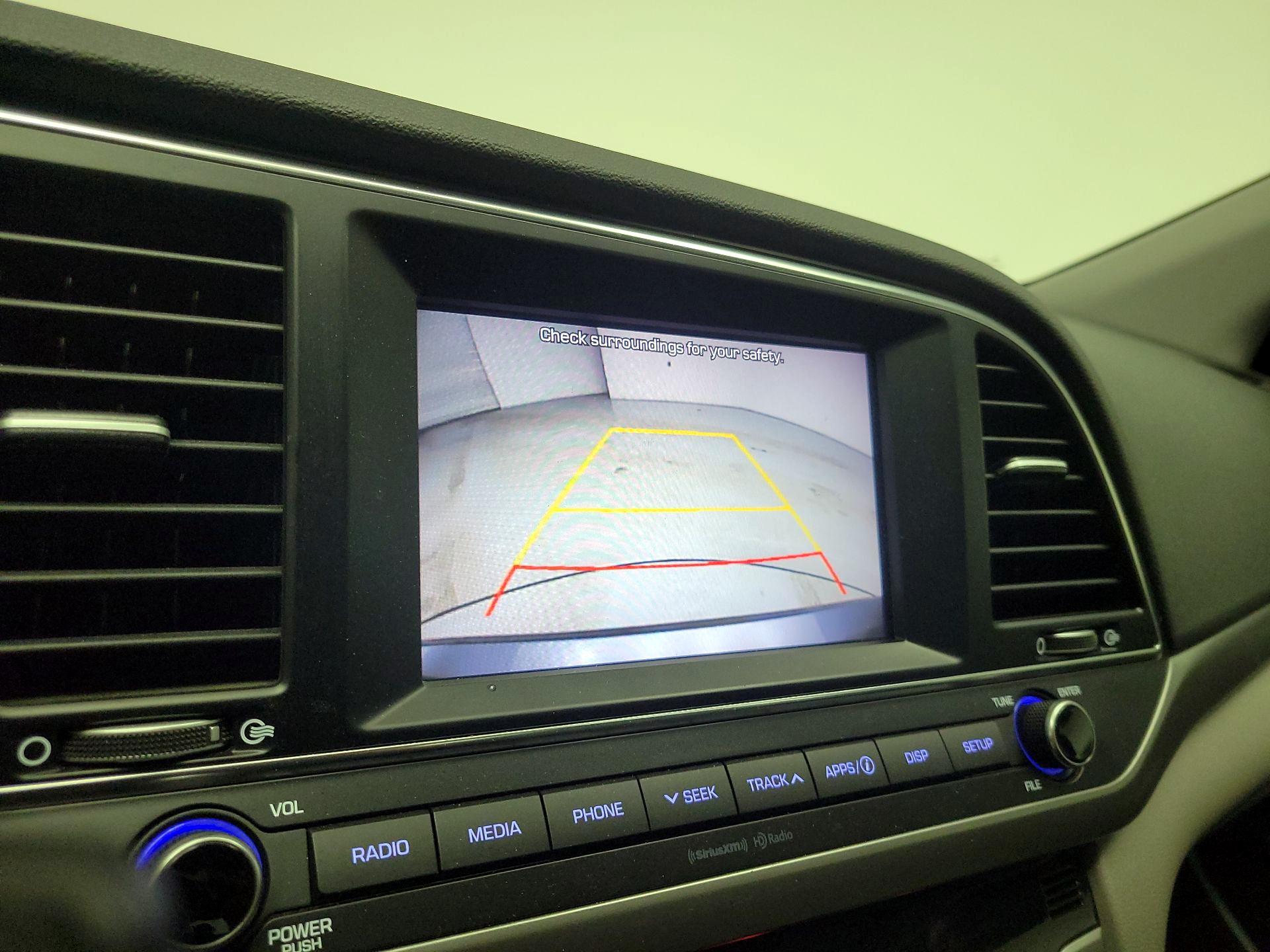 Thumbnail: 2018 Hyundai Elantra - 14