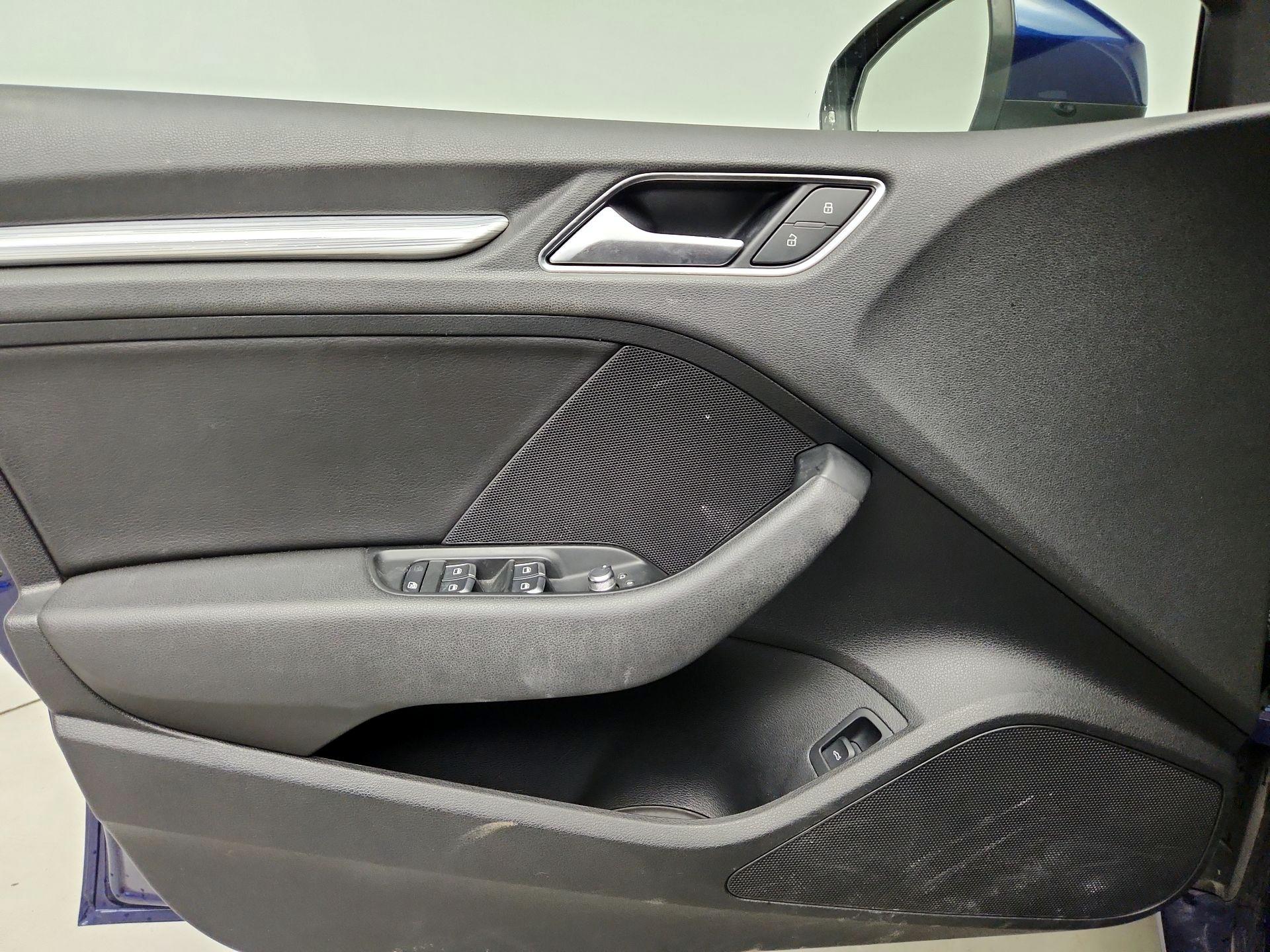 Thumbnail: 2015 Audi A3 - 12