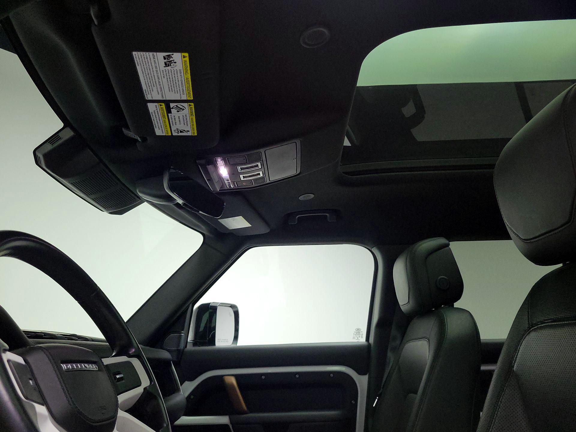 Thumbnail: 2022 Land Rover Defender - 20