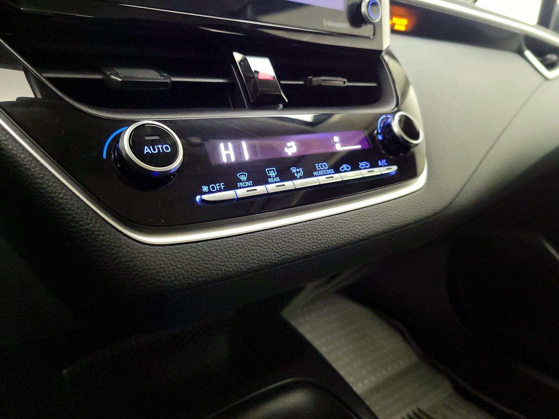 Thumbnail: 2022 Toyota Corolla - 16