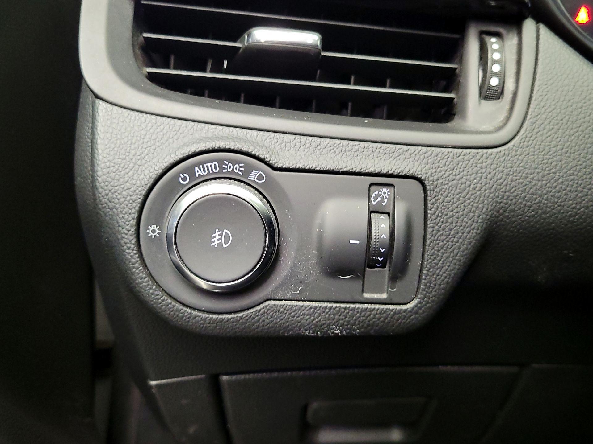 Thumbnail: 2017 Buick Envision - 13