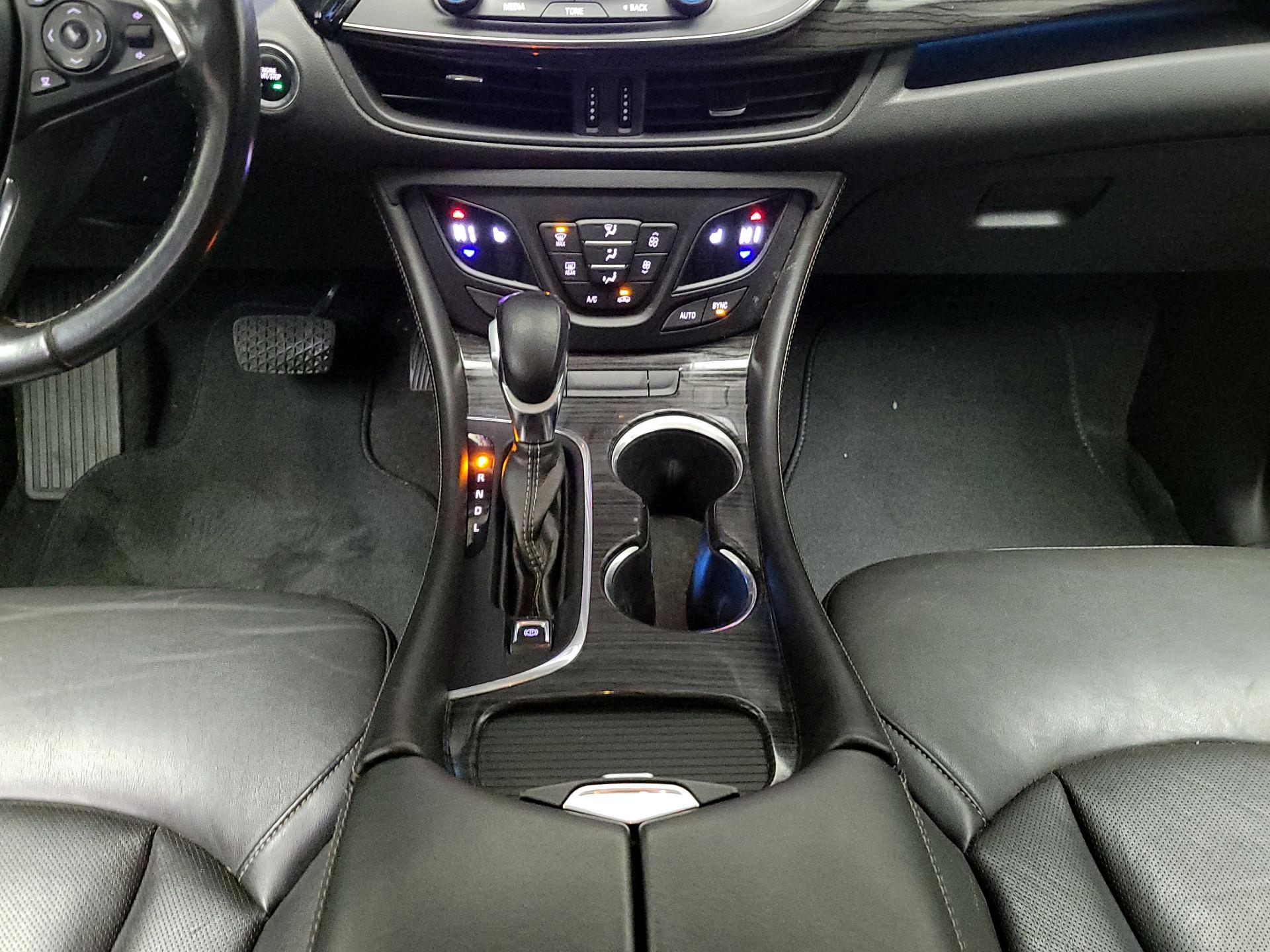 Thumbnail: 2017 Buick Envision - 18