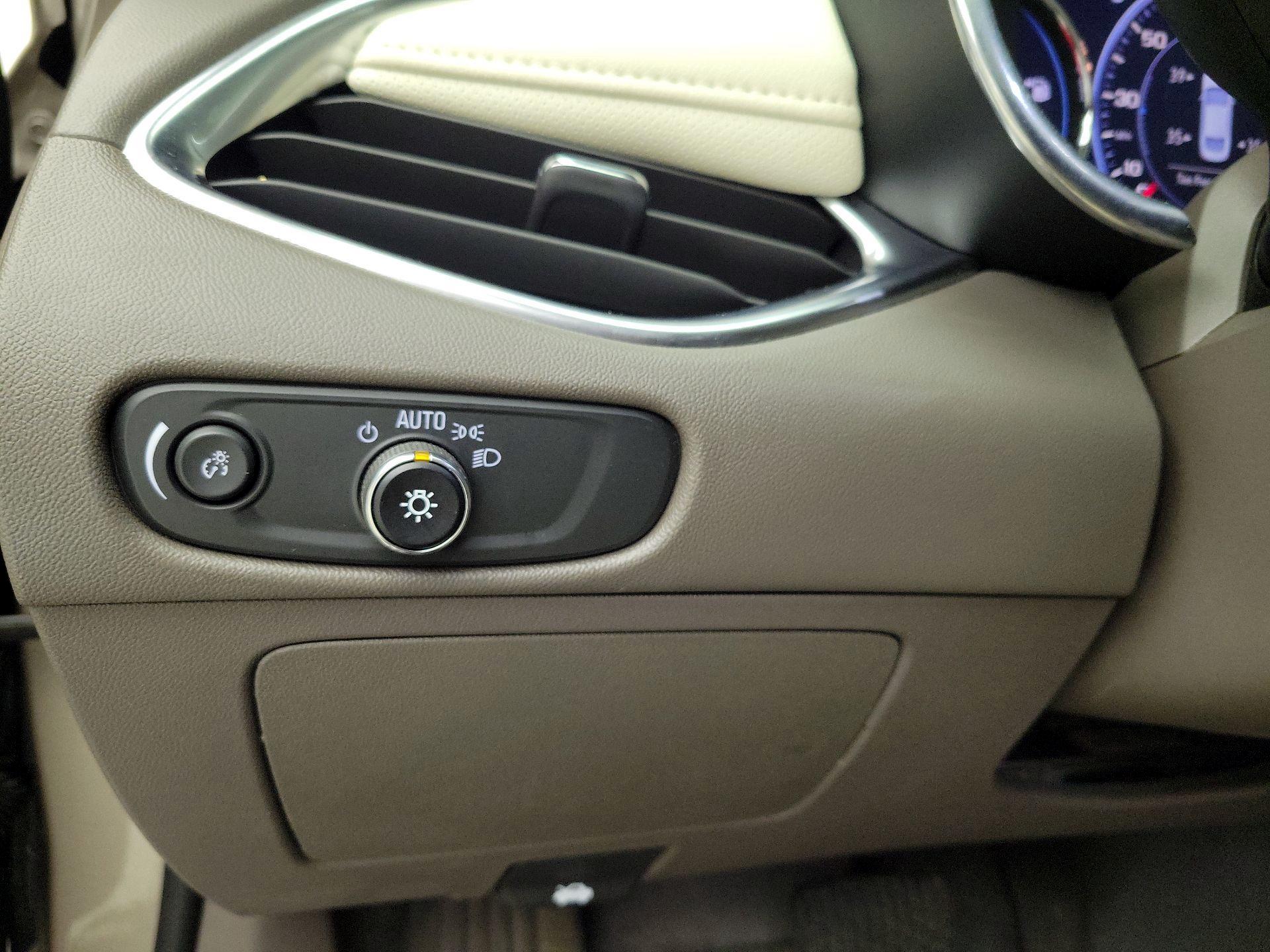 Thumbnail: 2024 Chevrolet Malibu - 13