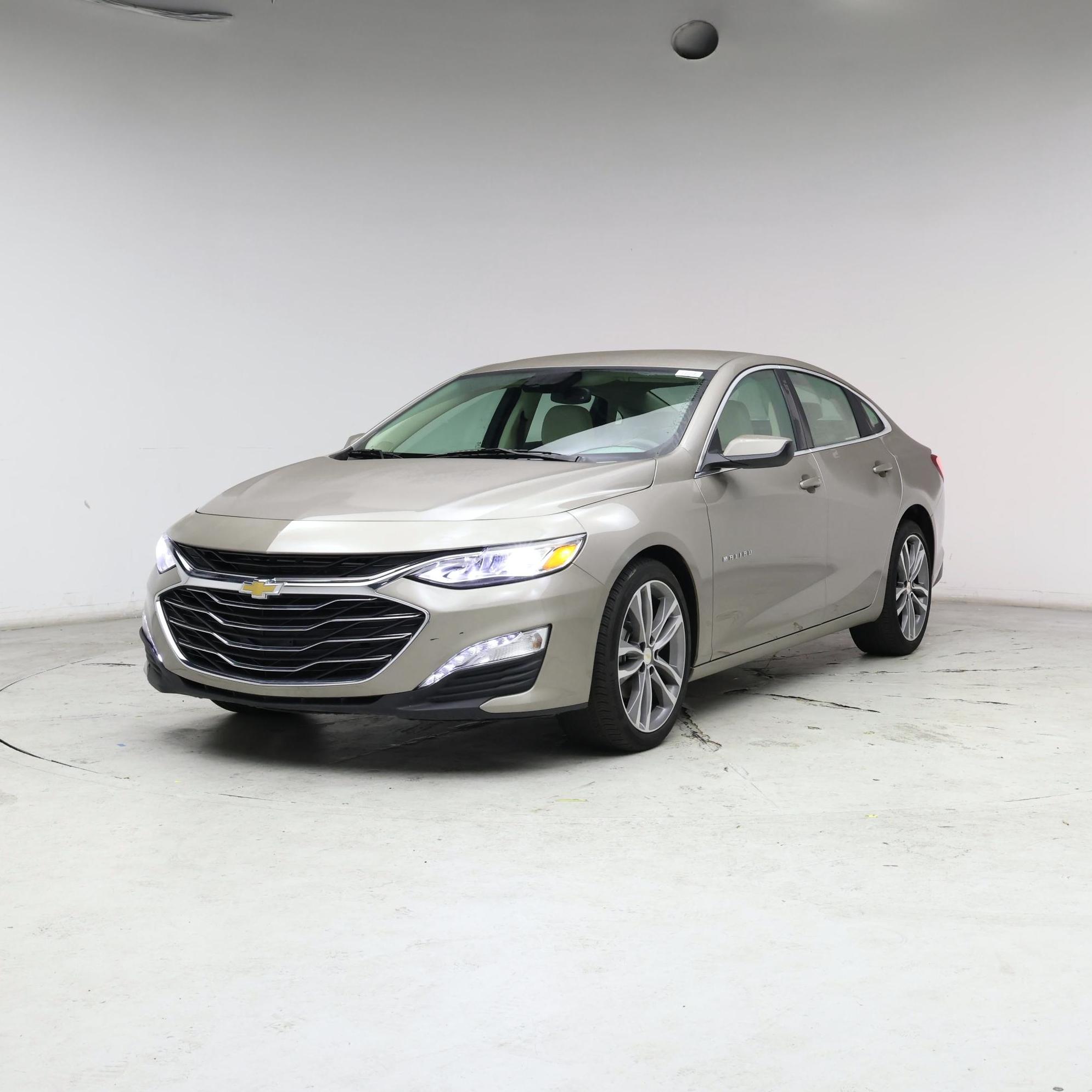 Thumbnail: 2024 Chevrolet Malibu - 4