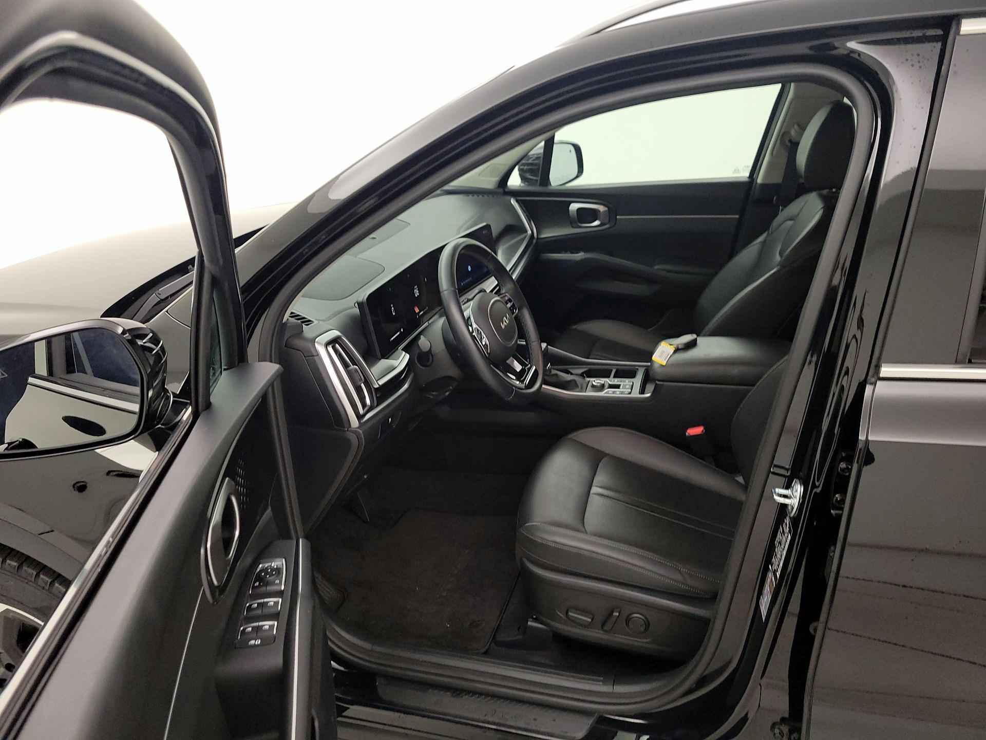 Thumbnail: 2024 Kia Sorento - 11