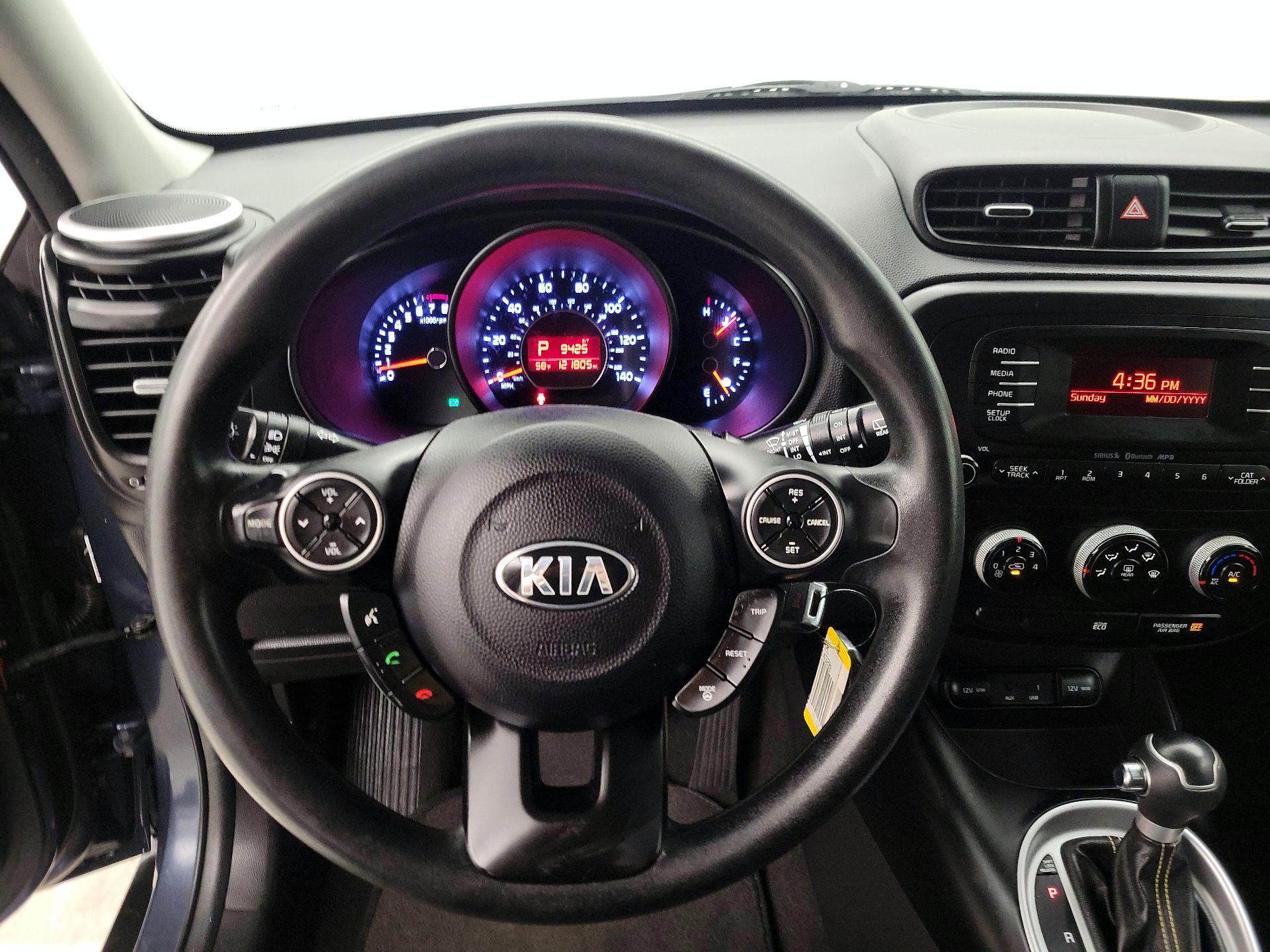 Thumbnail: 2015 Kia Soul - 10