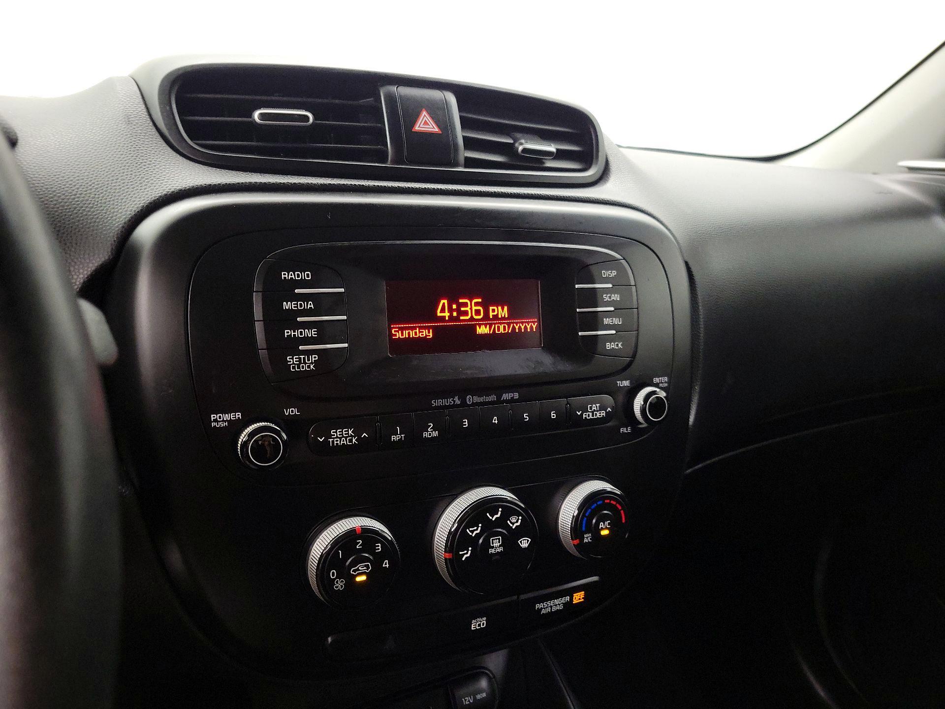 Thumbnail: 2015 Kia Soul - 14