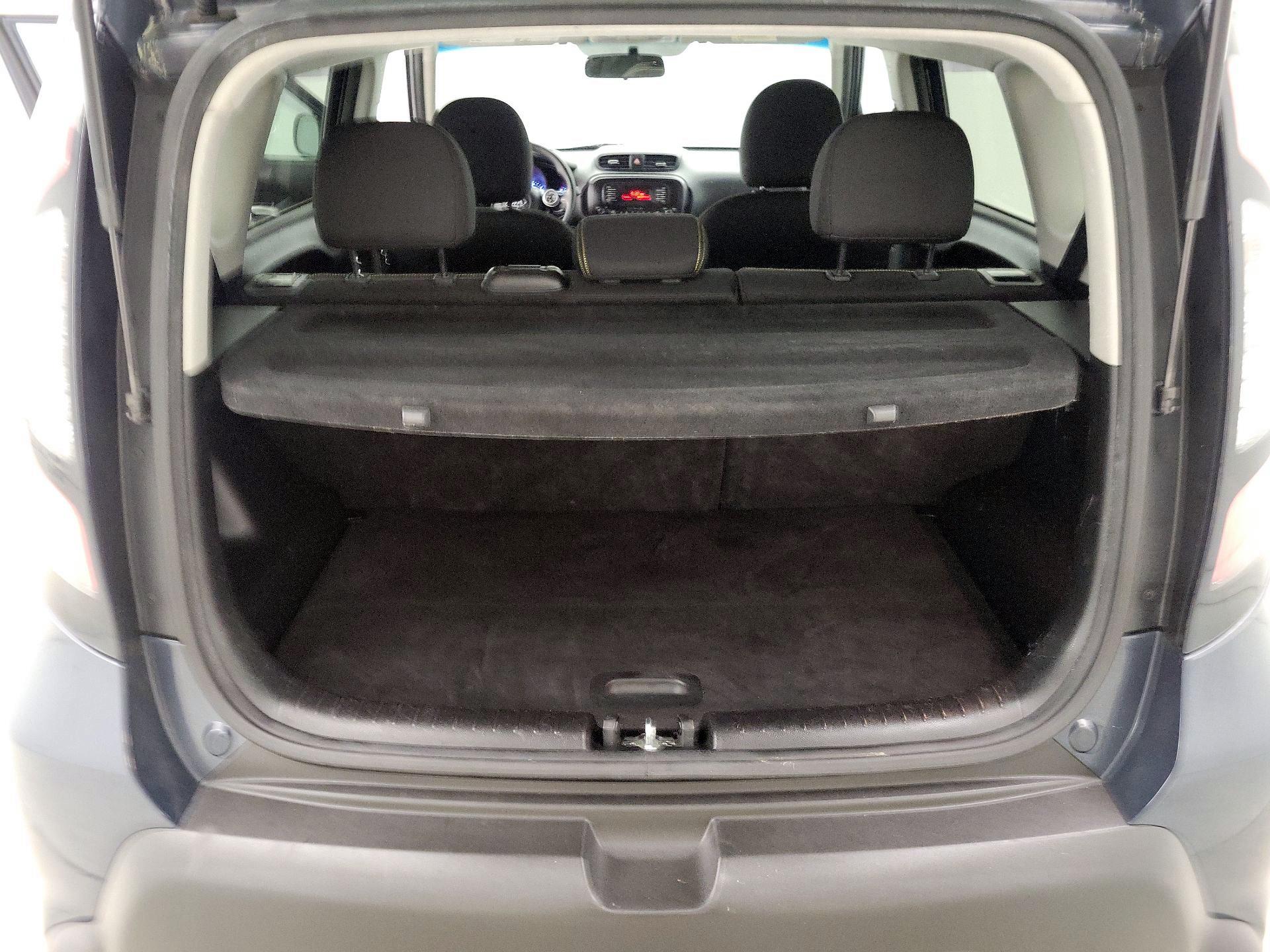 Thumbnail: 2015 Kia Soul - 19