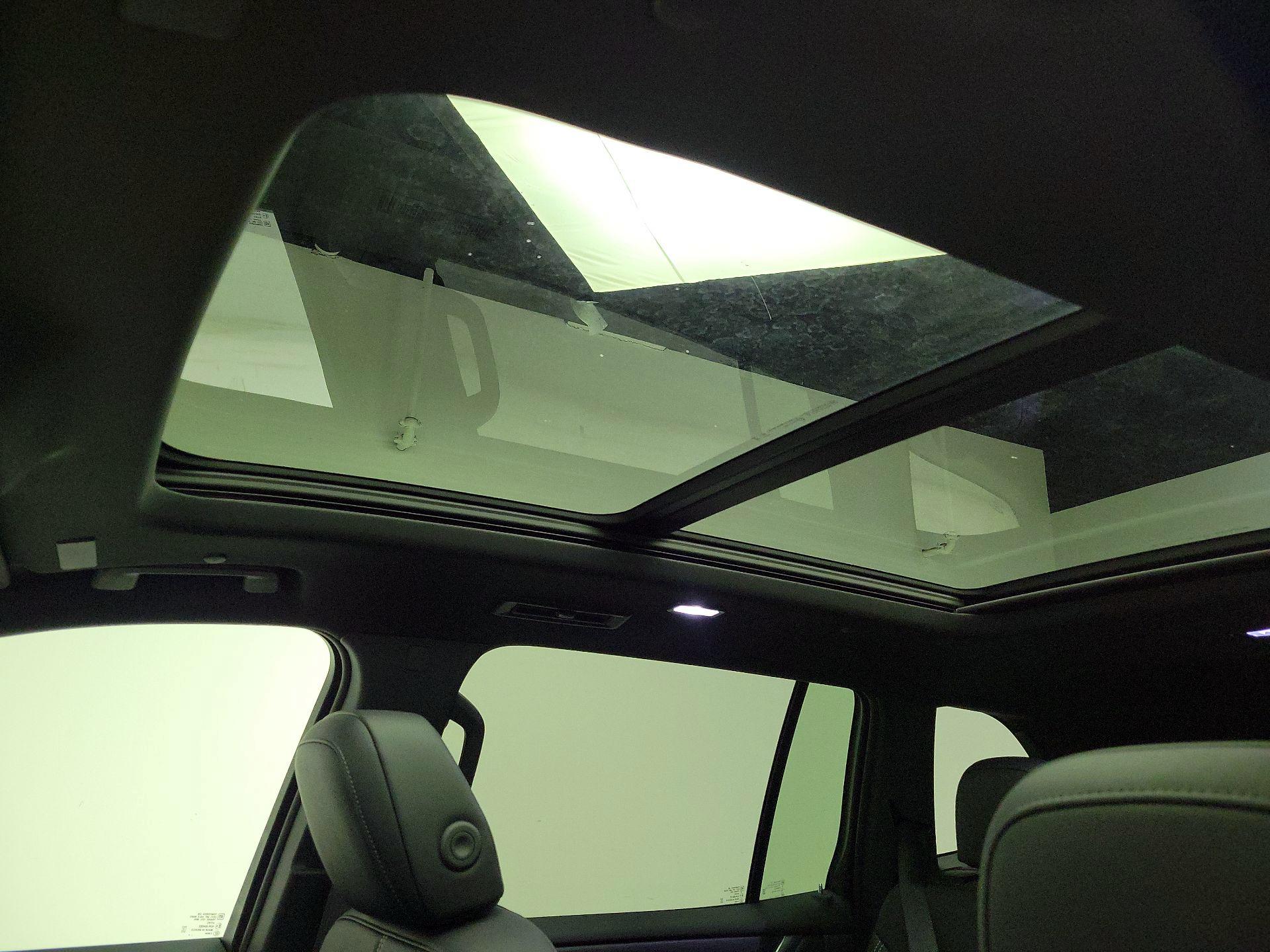 Thumbnail: 2024 GMC Acadia - 19