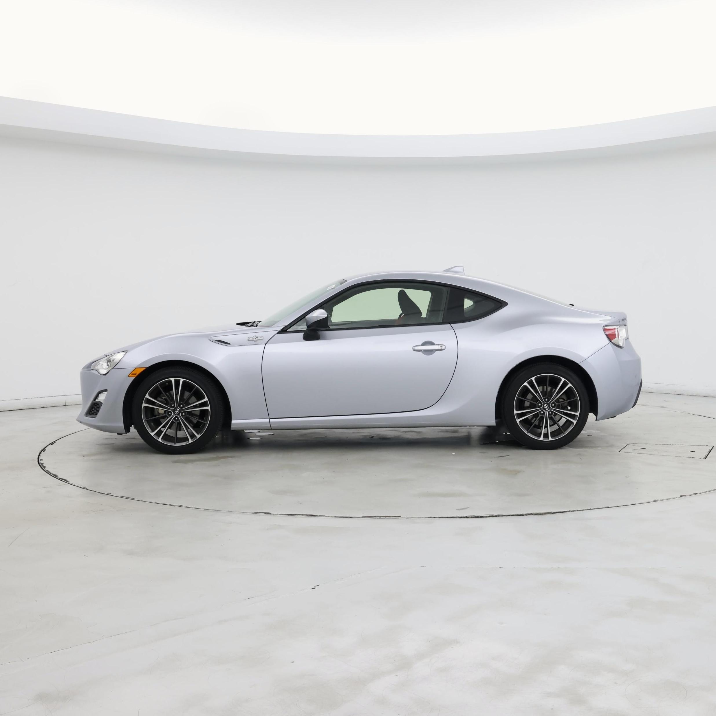 Thumbnail: 2016 Scion FR-S - 3