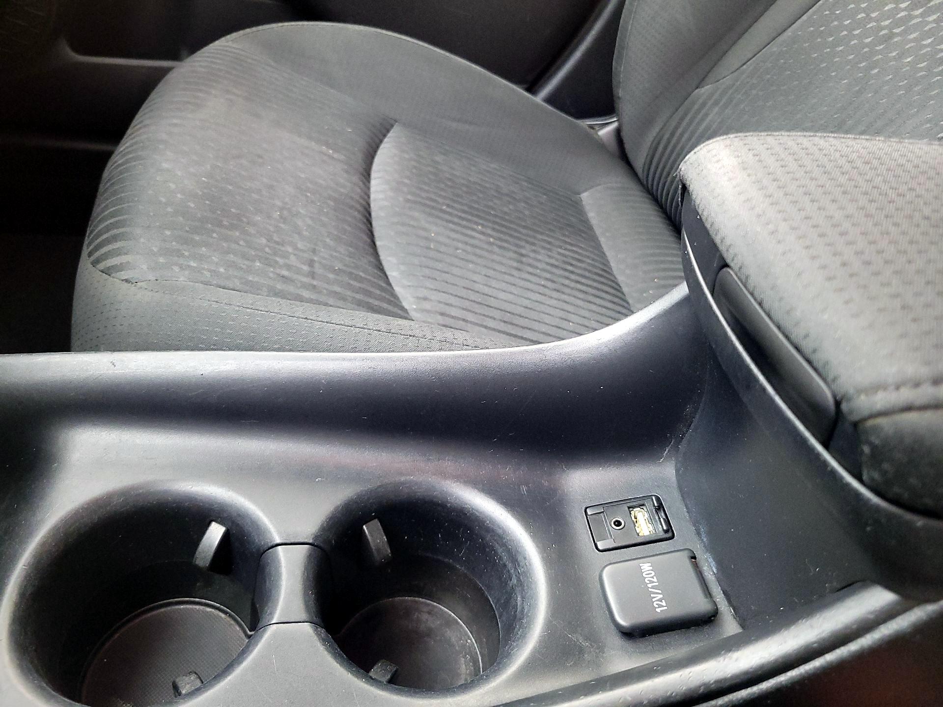 Thumbnail: 2016 Toyota Prius - 18