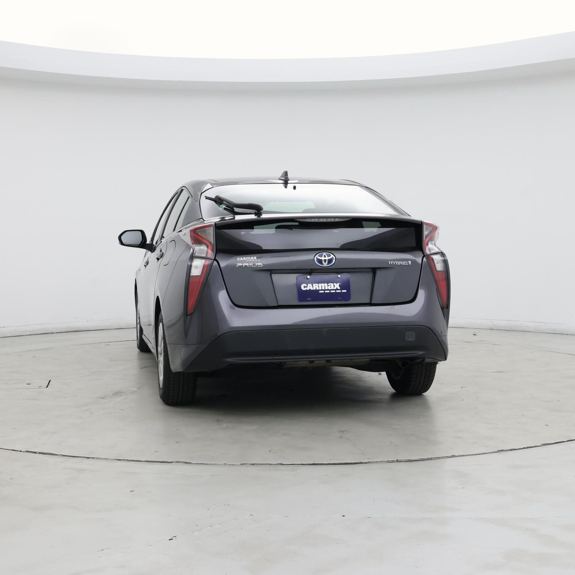 Thumbnail: 2016 Toyota Prius - 6