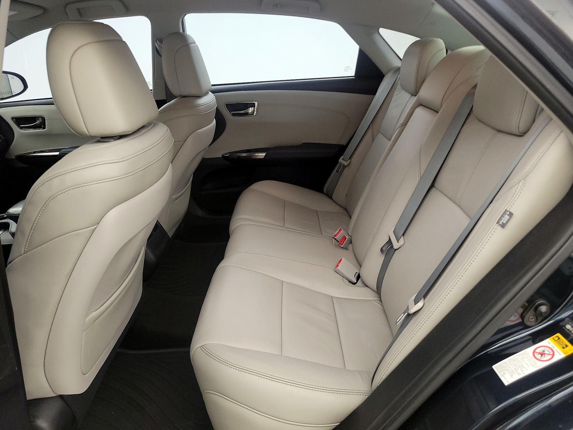 Thumbnail: 2015 Toyota Avalon - 19