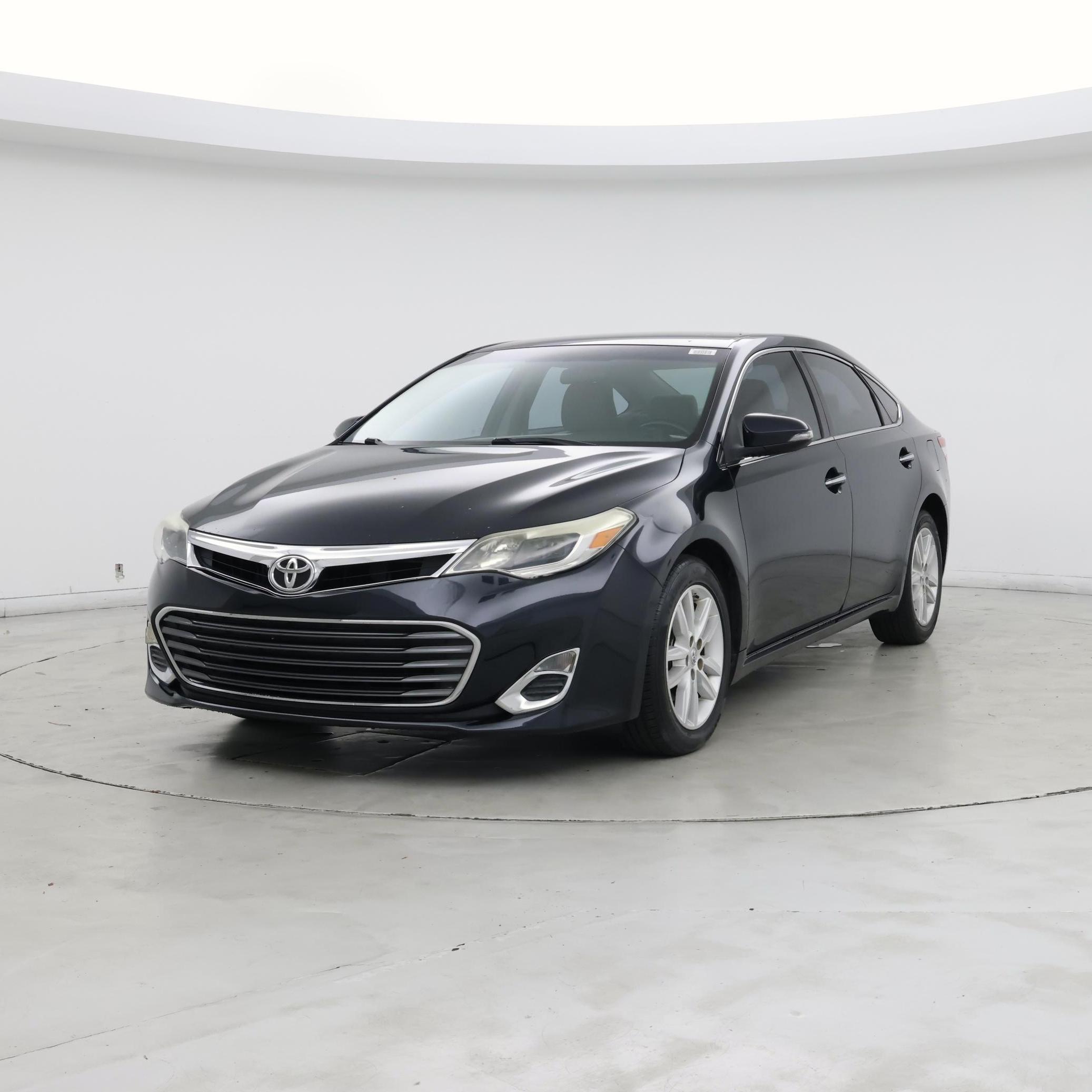 Thumbnail: 2015 Toyota Avalon - 4