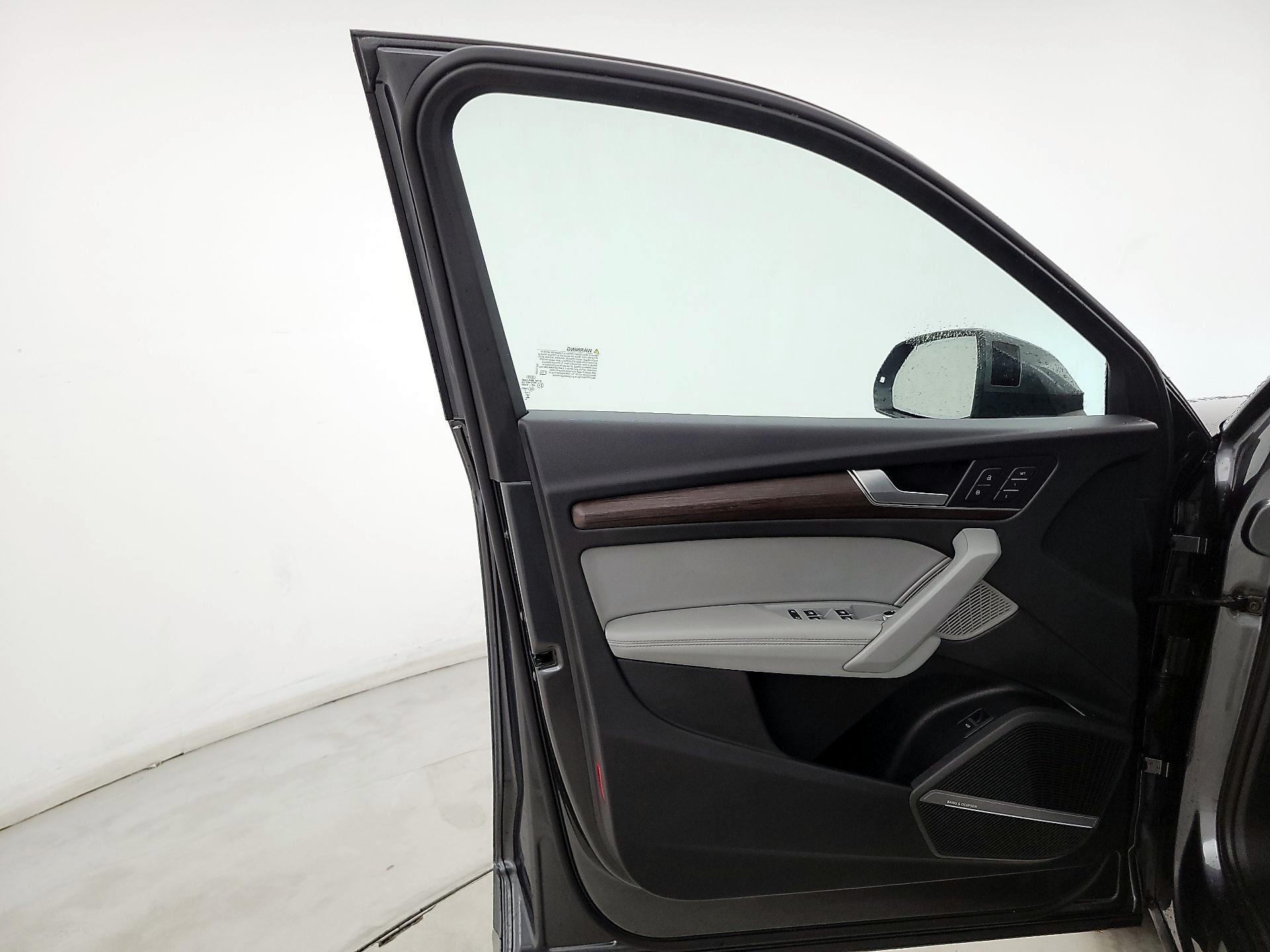 Thumbnail: 2024 Audi Q5 - 12