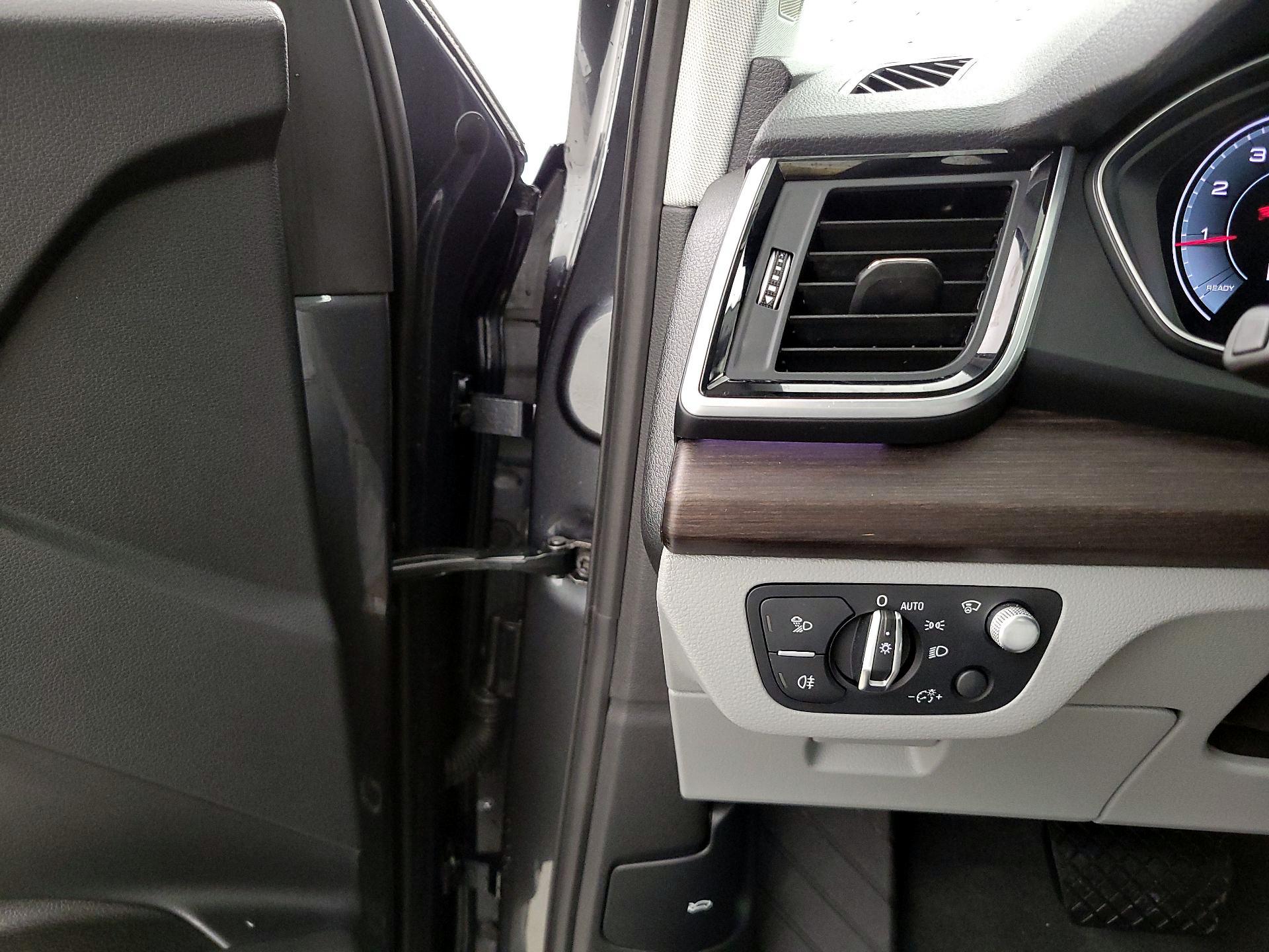 Thumbnail: 2024 Audi Q5 - 13