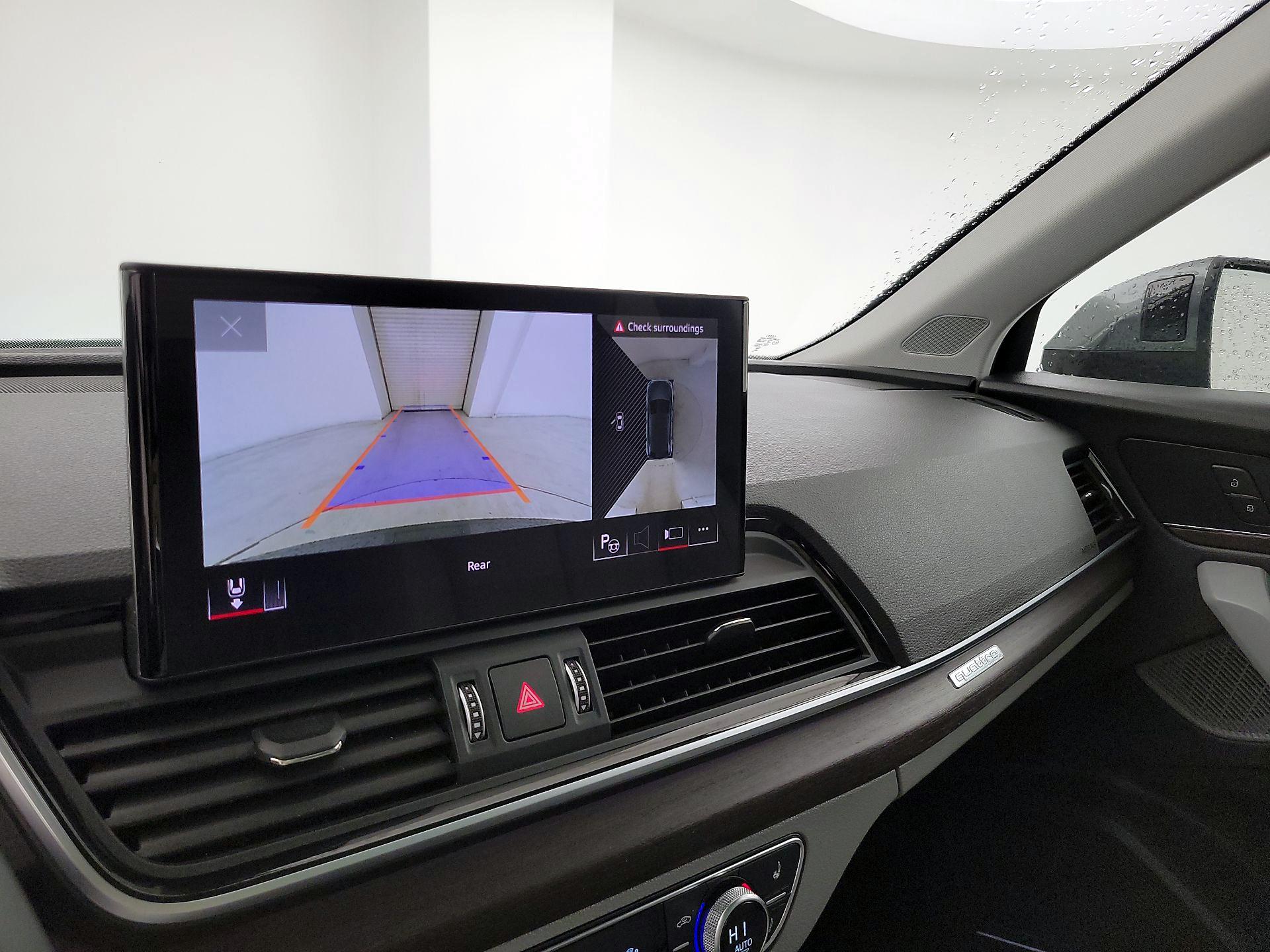 Thumbnail: 2024 Audi Q5 - 15