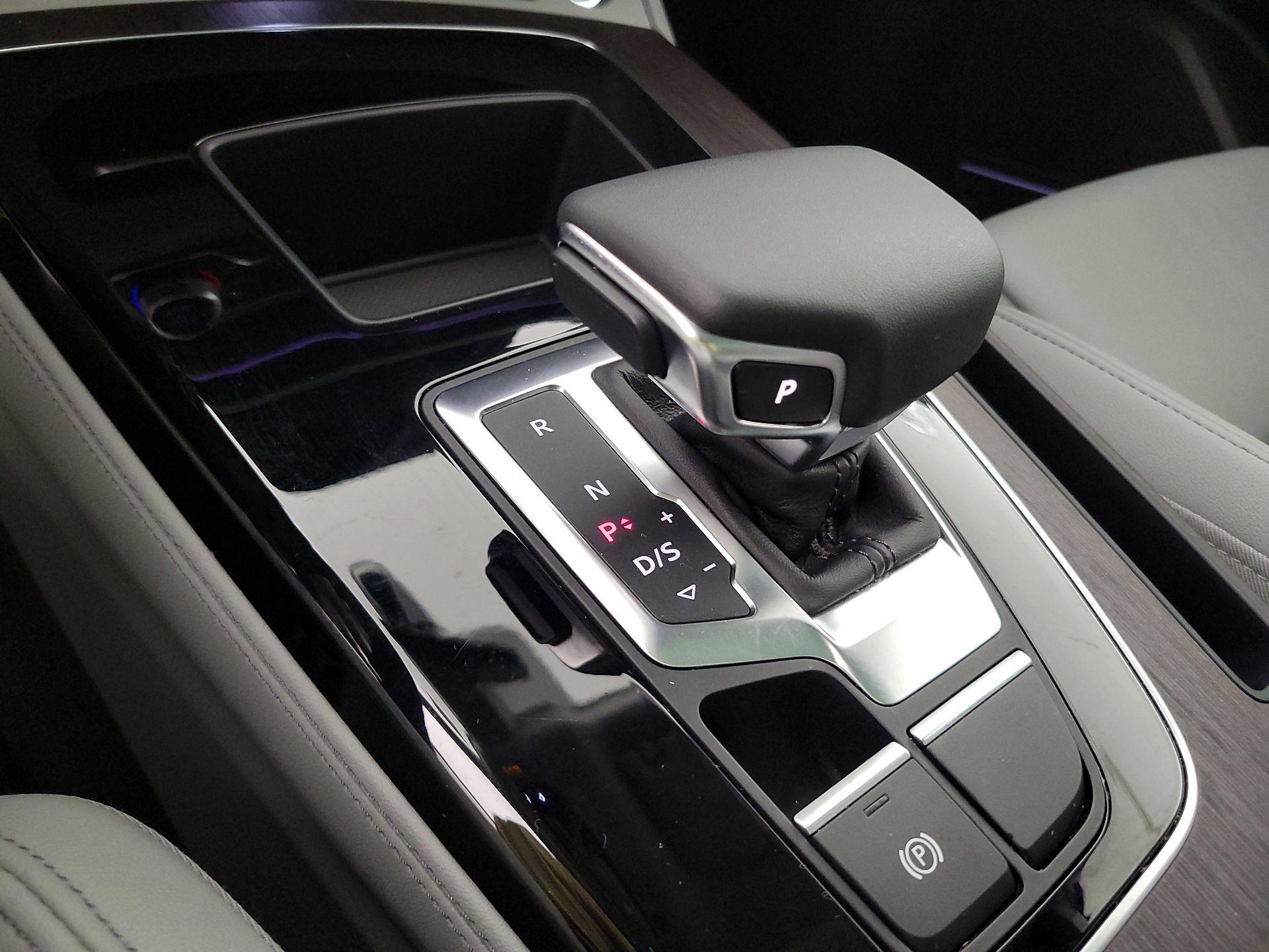 Thumbnail: 2024 Audi Q5 - 18