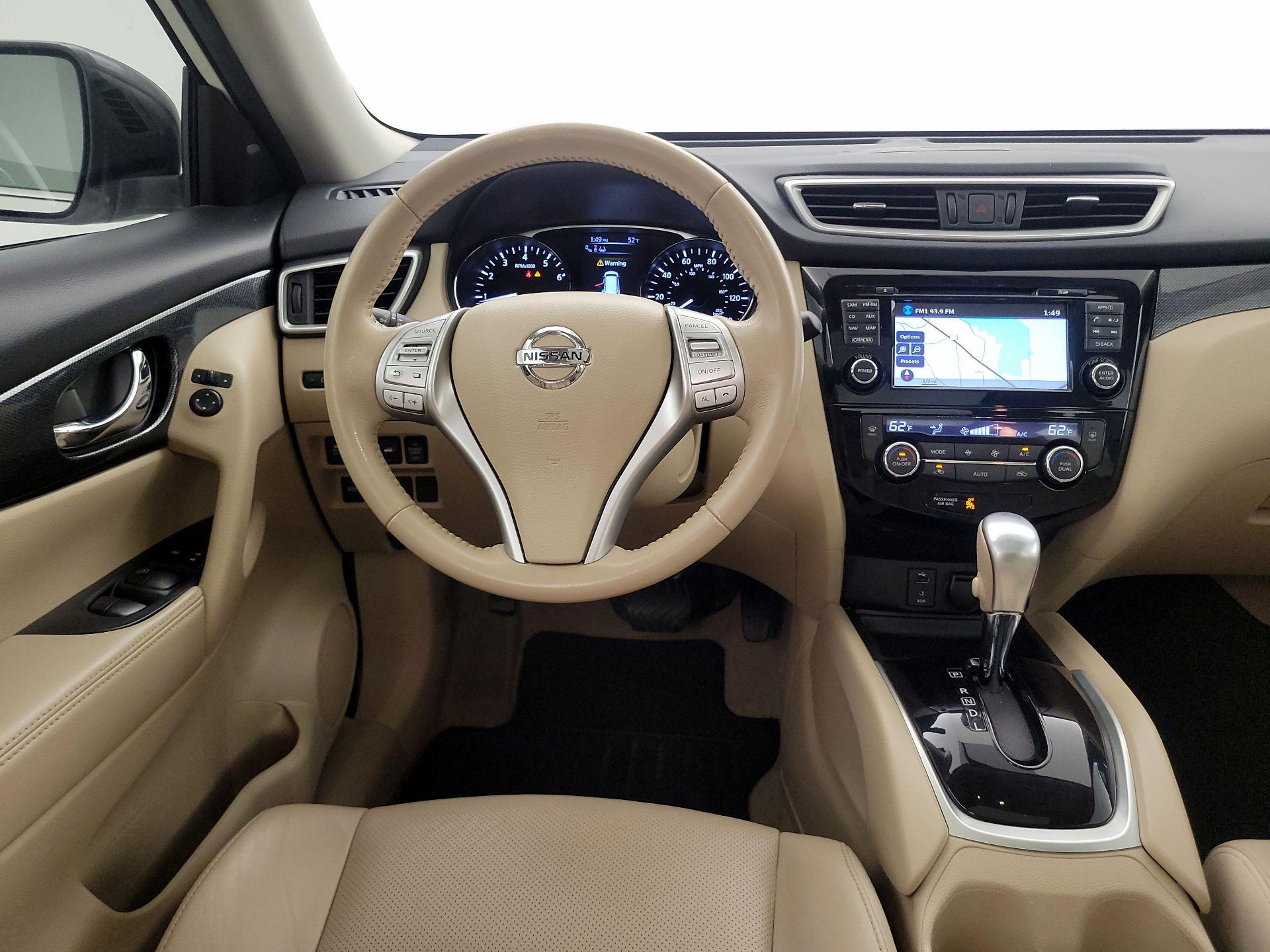 Thumbnail: 2015 Nissan Rogue - 10