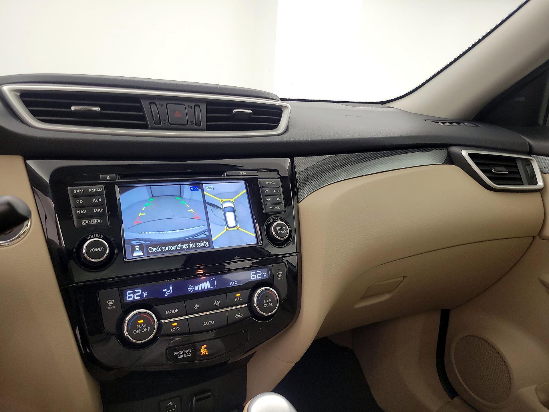 Thumbnail: 2015 Nissan Rogue - 15