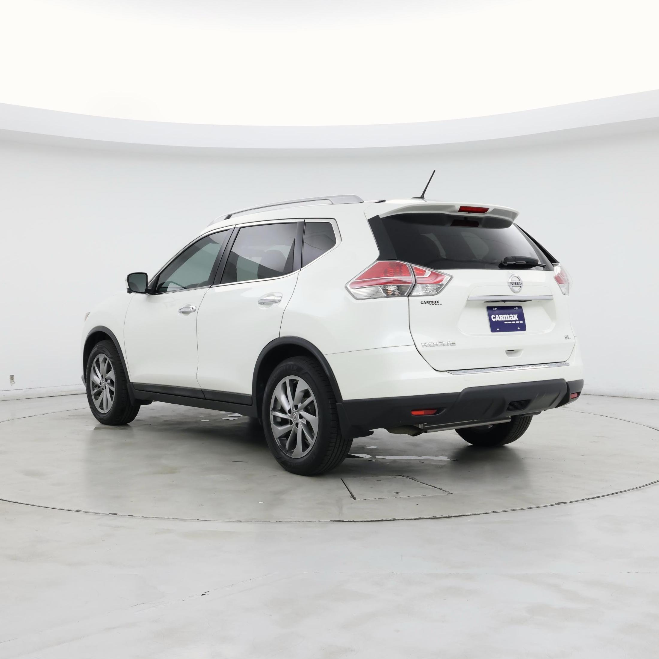 Thumbnail: 2015 Nissan Rogue - 2