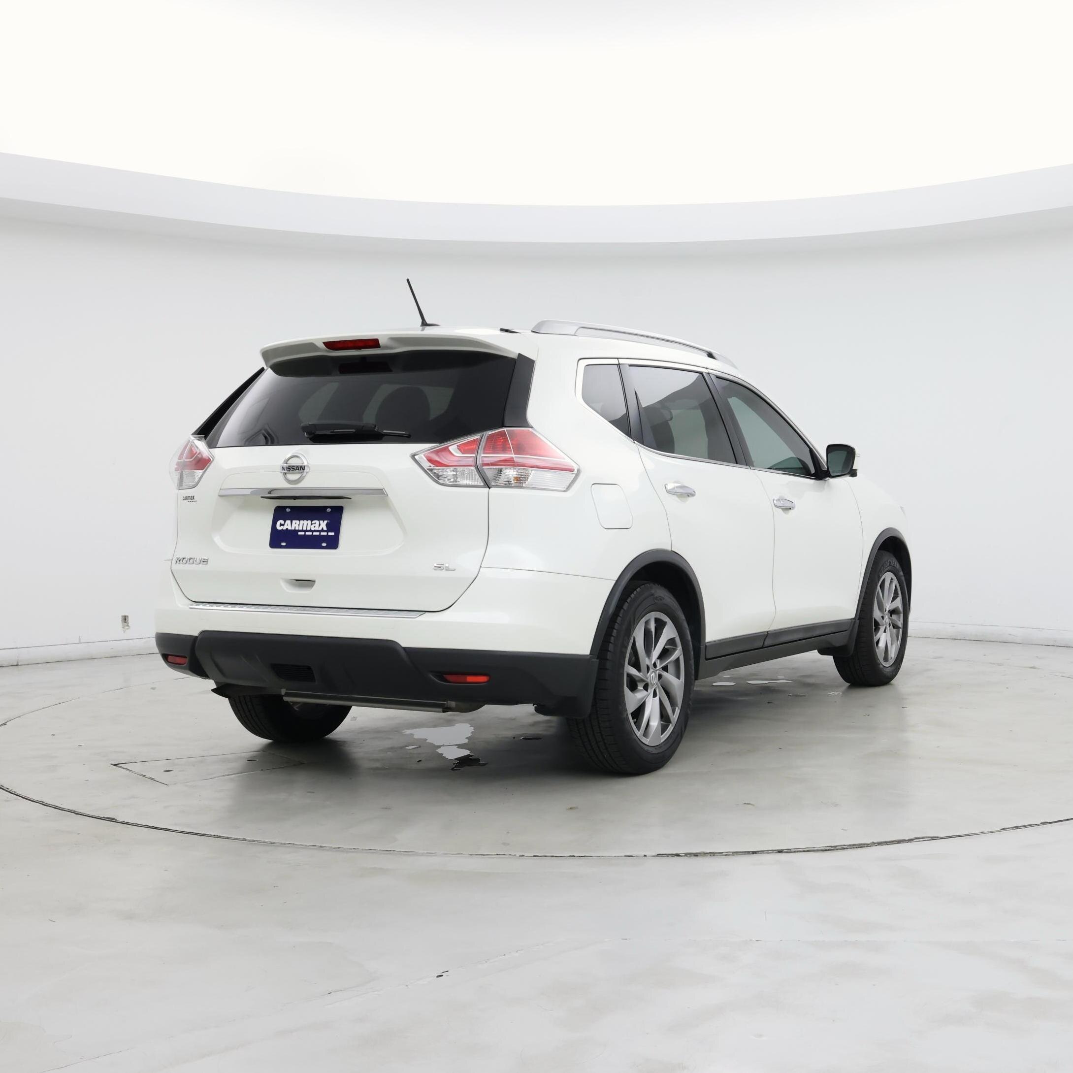 Thumbnail: 2015 Nissan Rogue - 8