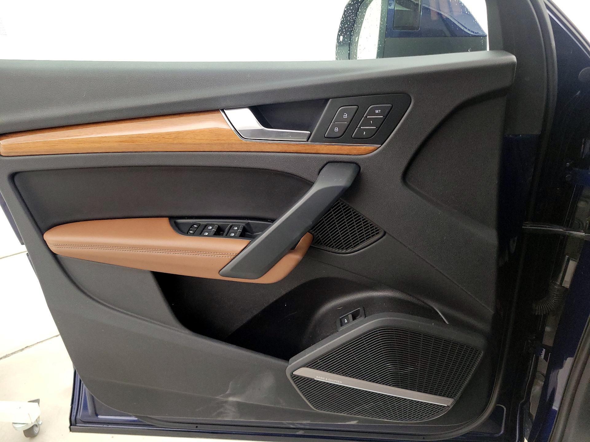 Thumbnail: 2021 Audi Q5 - 12