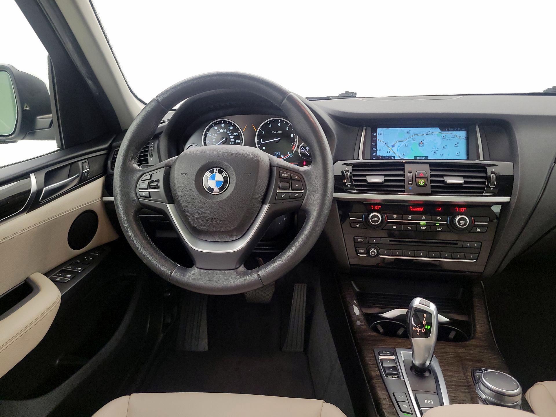 Thumbnail: 2017 BMW X3 - 10